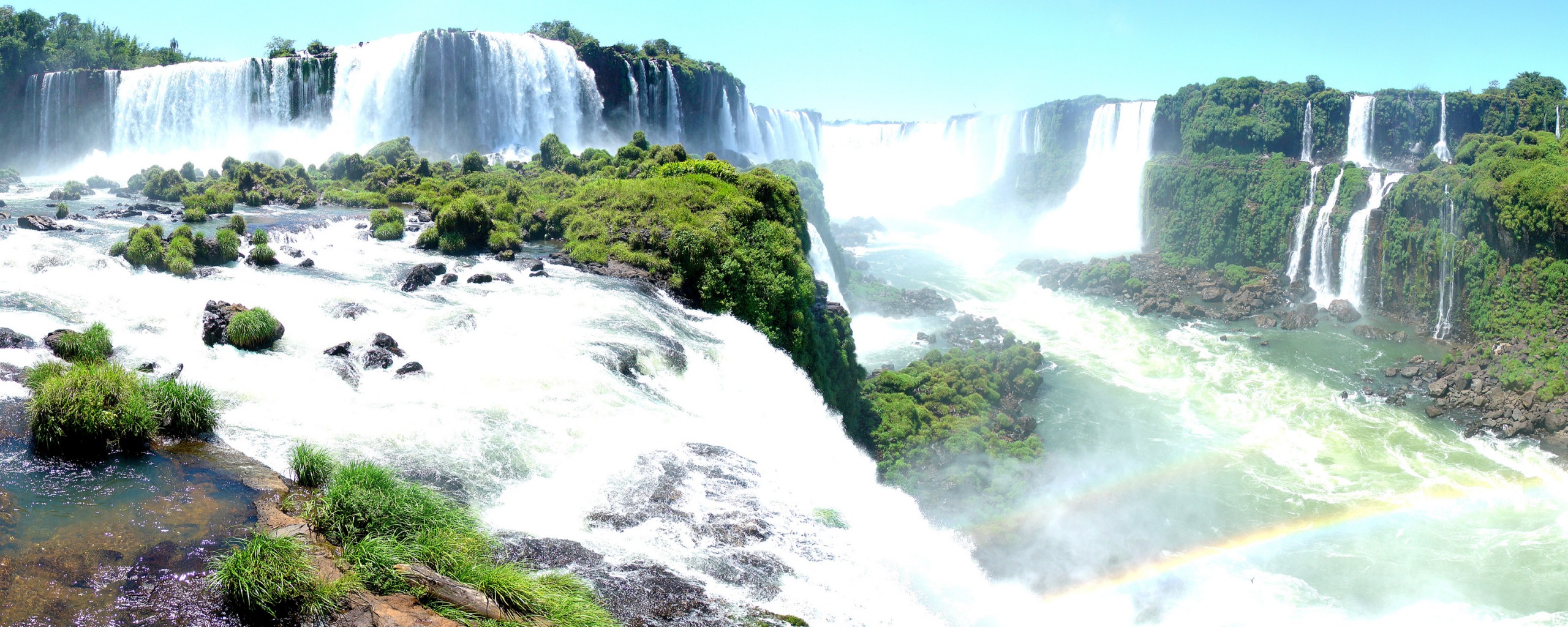 Papel de Parede Panorâma das Cataratas do Iguaçu Wallpaper para Download no Celular ou Computador PC