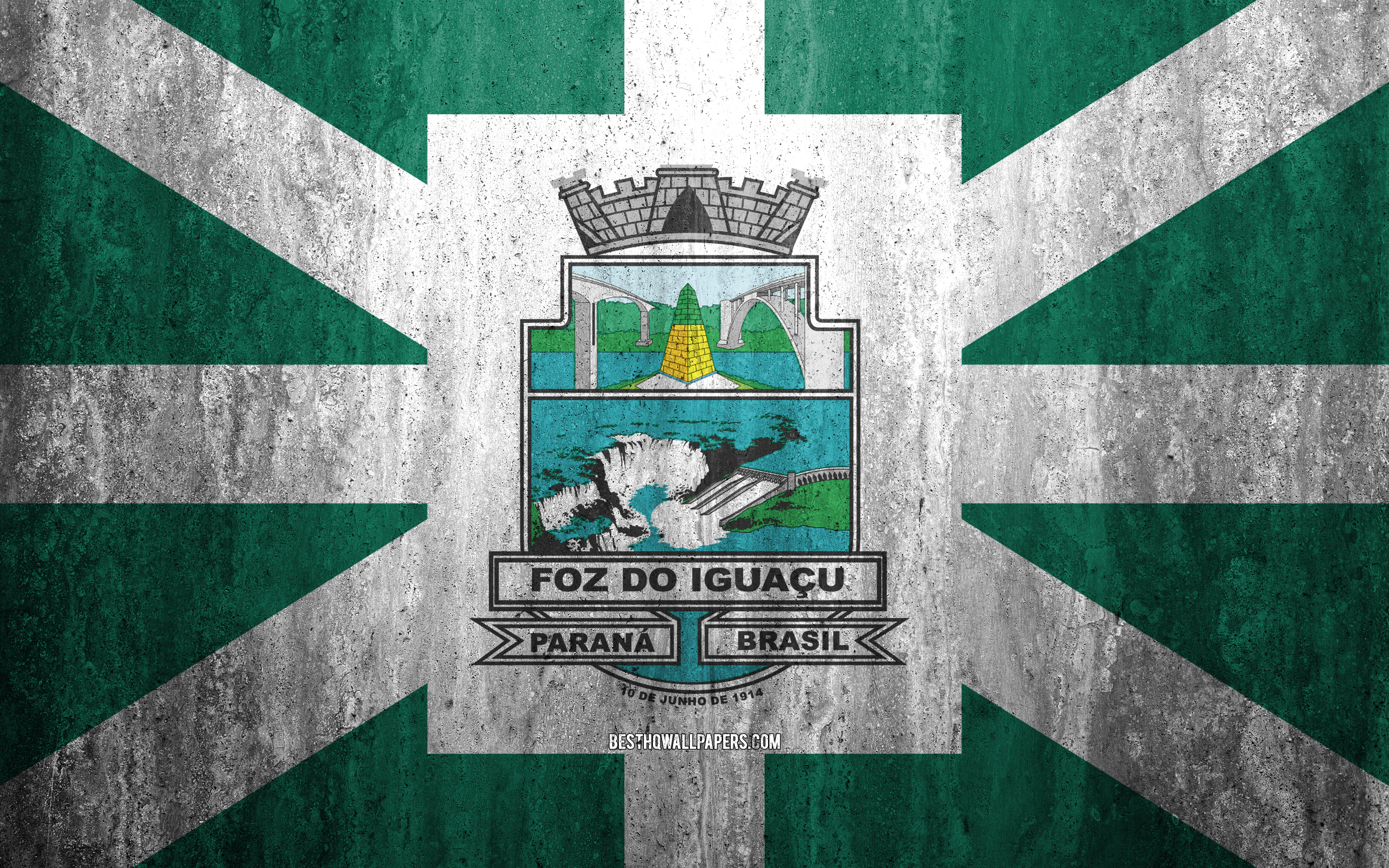 Download wallpaper Flag of Foz do Iguacu, 4k, stone background, Brazilian city, grunge flag, Foz do Iguacu, Brazil, Foz do Iguacu flag, grunge art, stone texture, flags of brazilian cities for desktop
