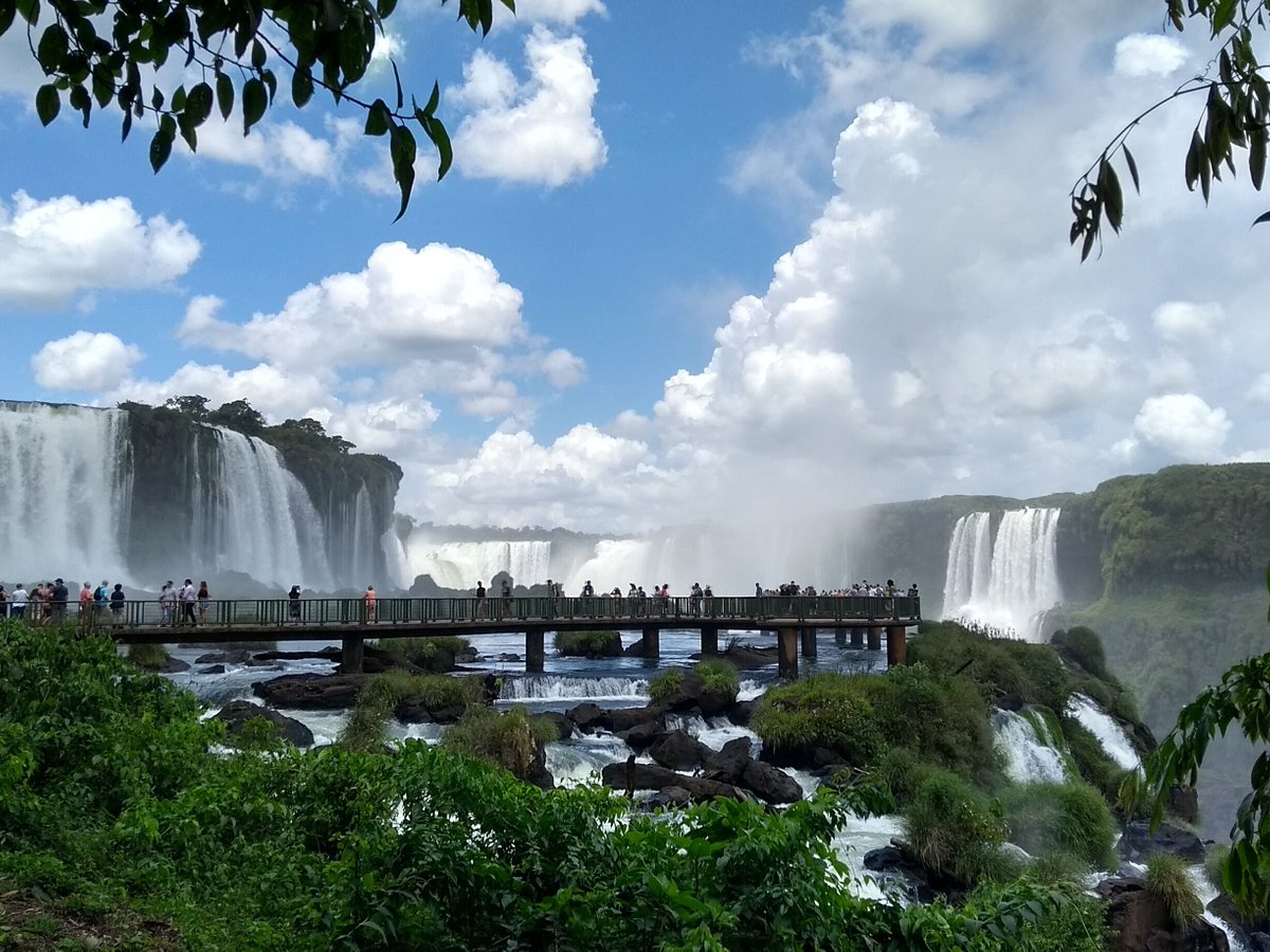 Iguassu Guide (Foz do Iguacu) You Need to Know BEFORE You Go