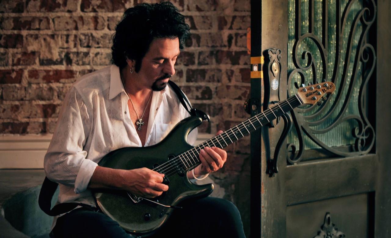 Steve Lukather, videos on Veojam