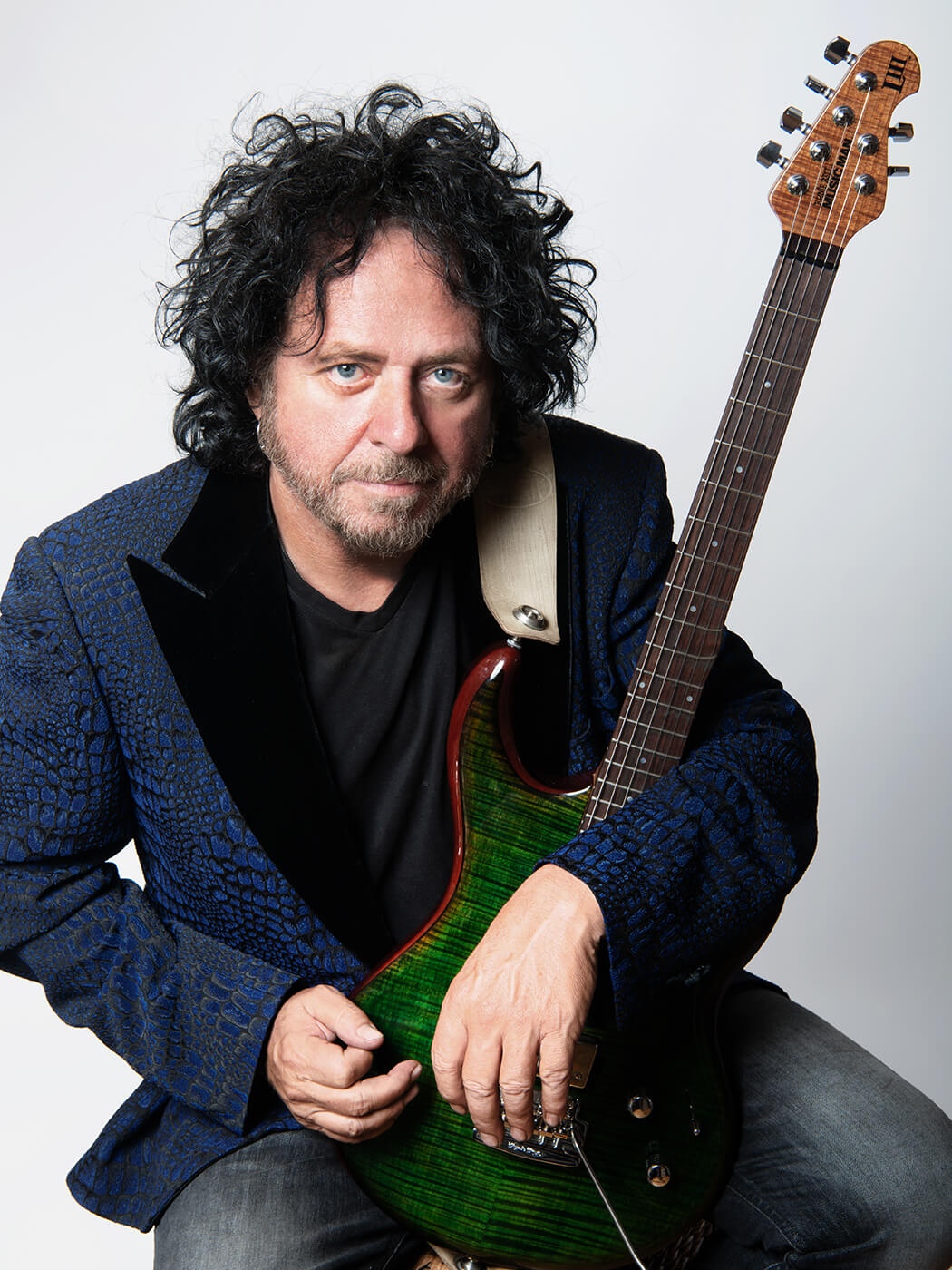 It's Not Like I Sat Down With Justin Bieber To Write A Hit!”: Steve Lukather On How He Made An Old School Record For A Modern Audience. Guitar.com. All Things Guitar