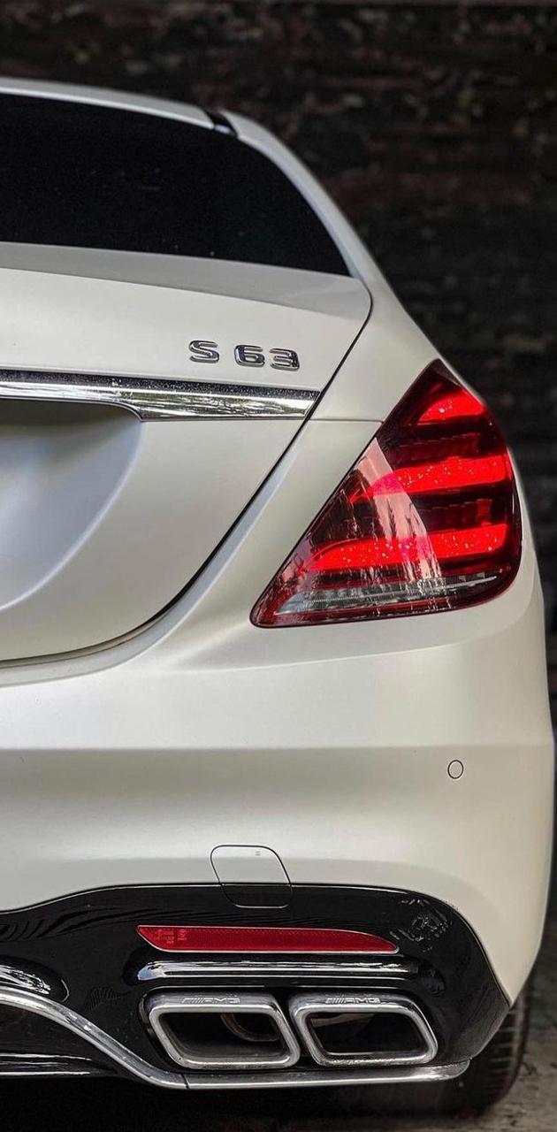 Mercedes s63 wallpaper