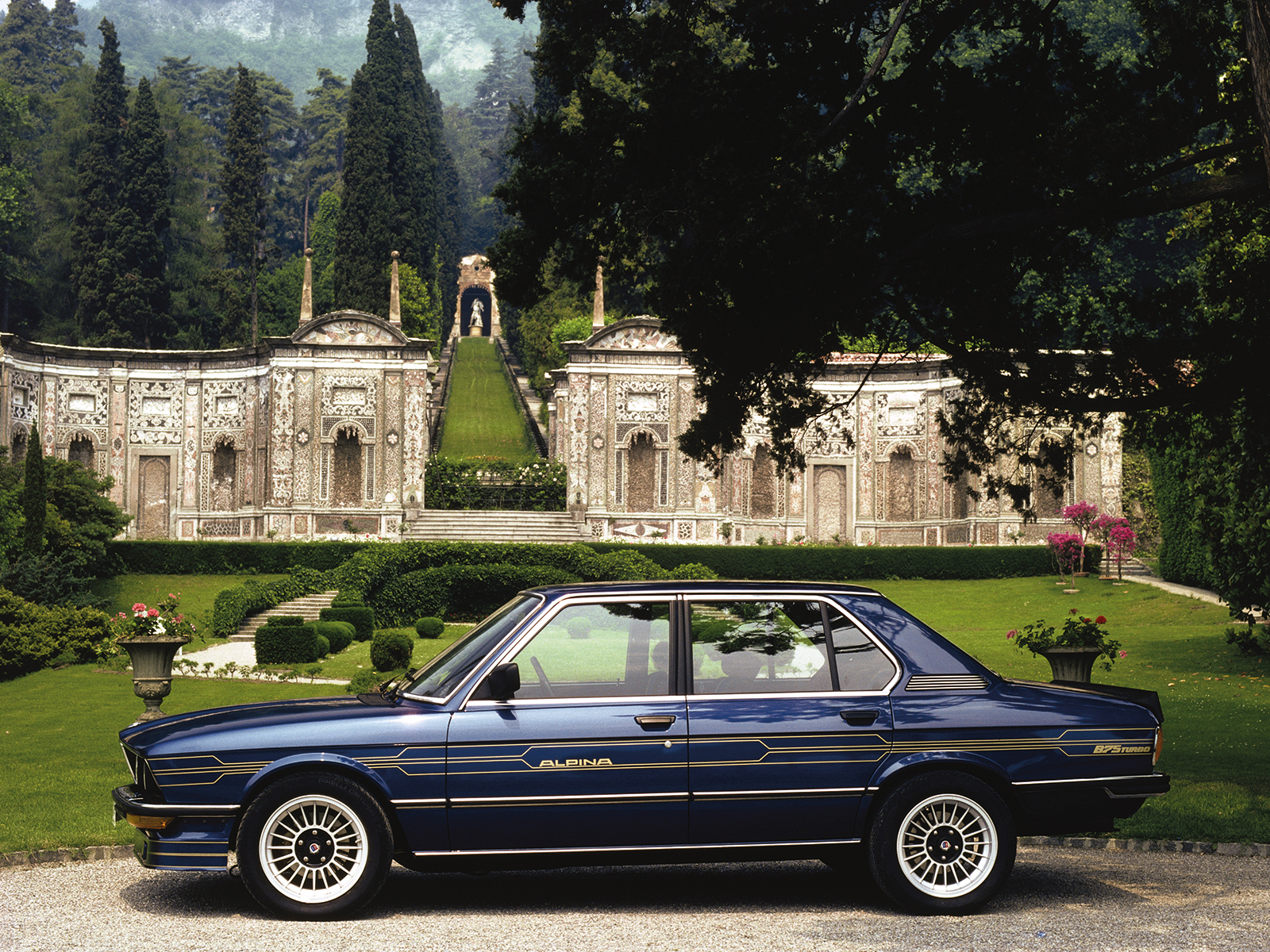 BMW 5 Series E12: ALPINA Automobiles