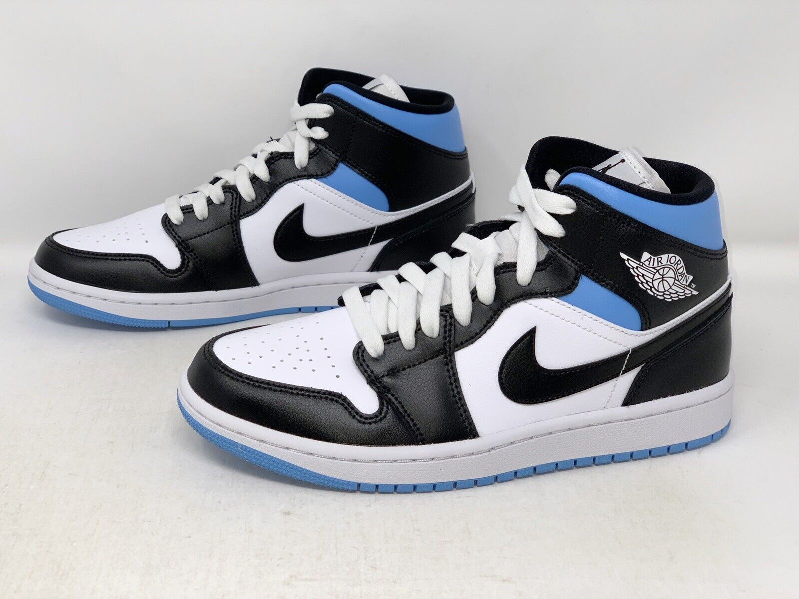 jordan1 blue and black