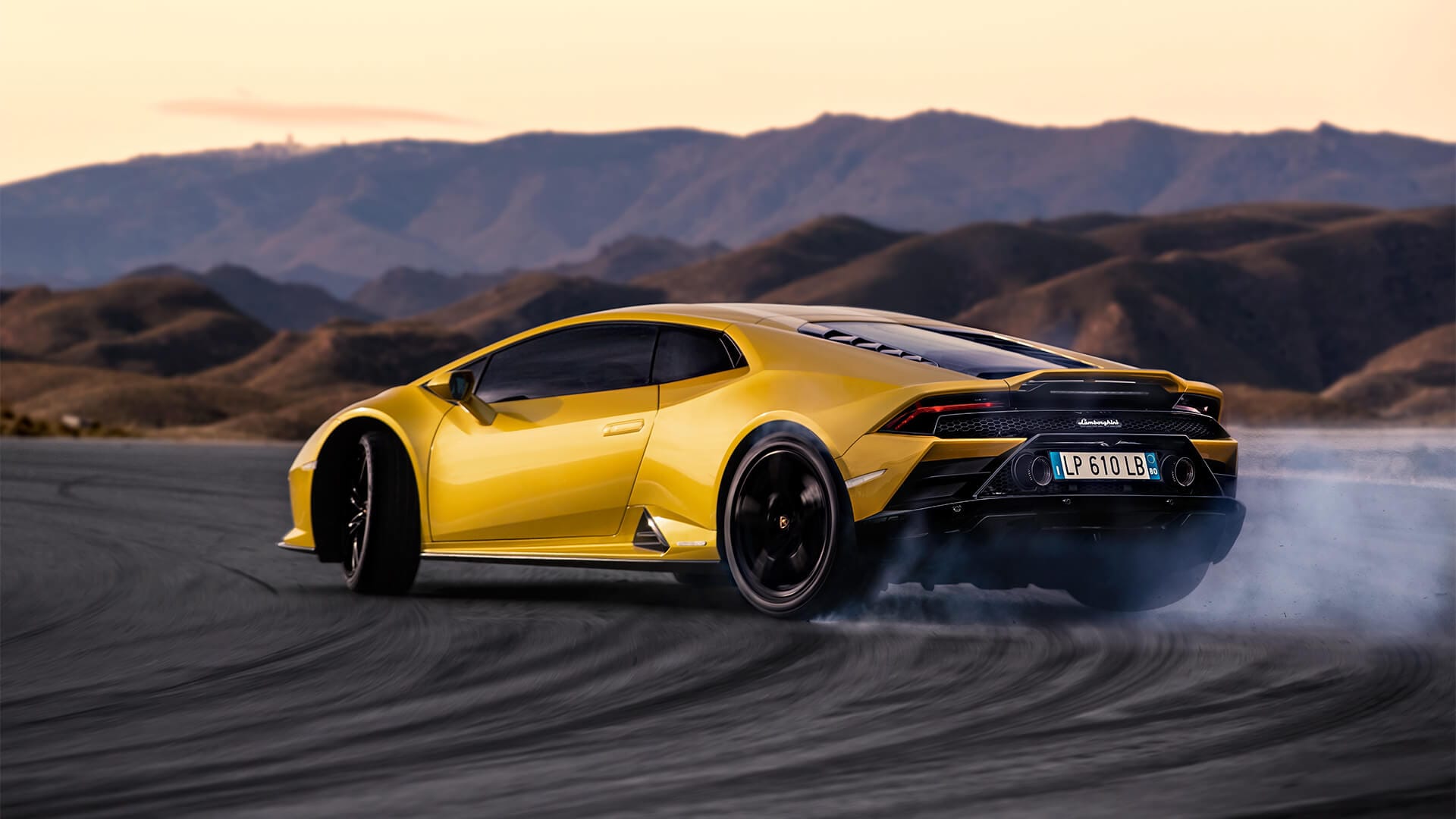 Huracán EVO RWD: PTC S For Sheer Driving Fun