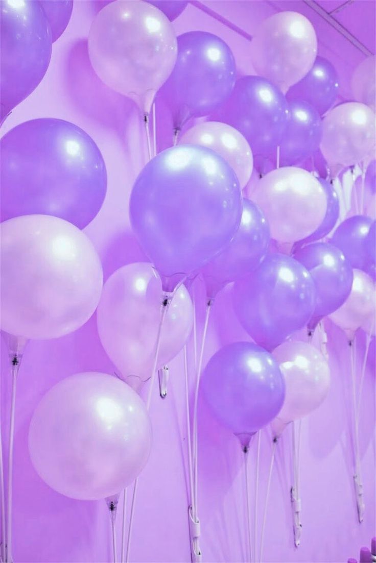 •.¸♡ Wallpaper Balloons ♡¸.•. Purple aesthetic, Light purple wallpaper, Purple themes
