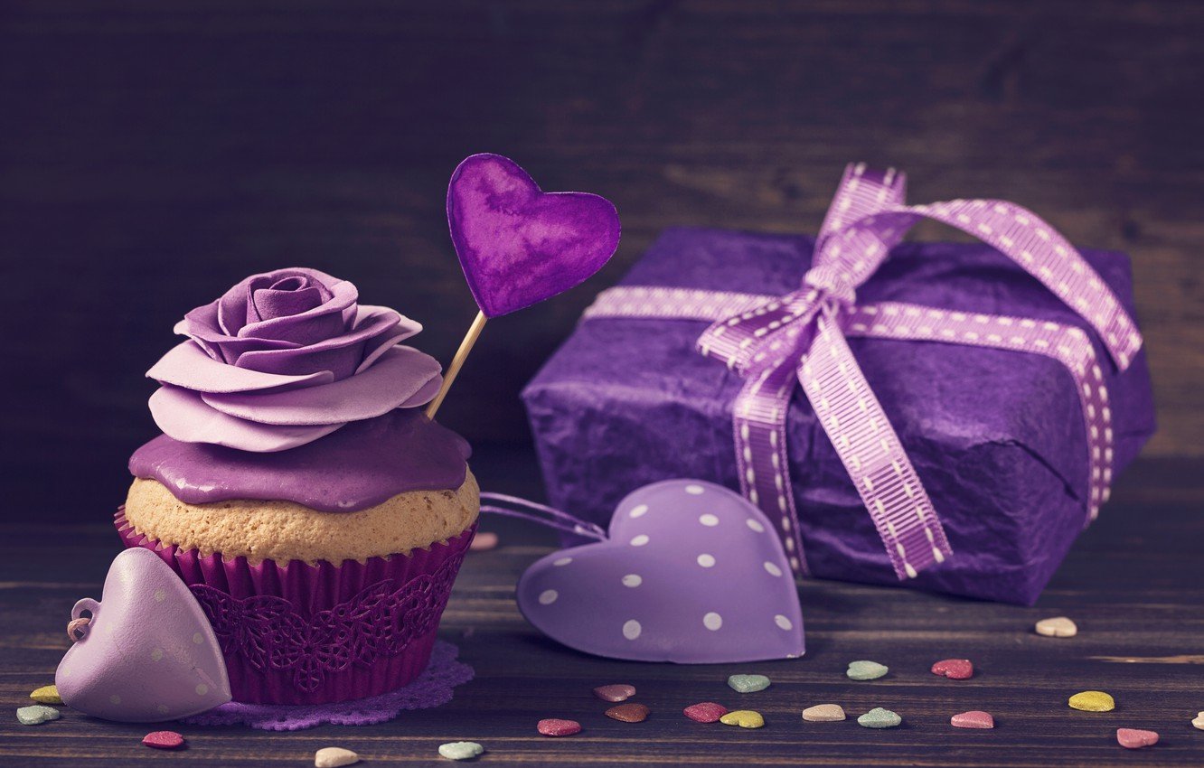 Wallpaper gift, rose, tape, hearts, decoration, cream, cupcake, purple, violet, birthday cake, Elena Schweitzer image for desktop, section праздники