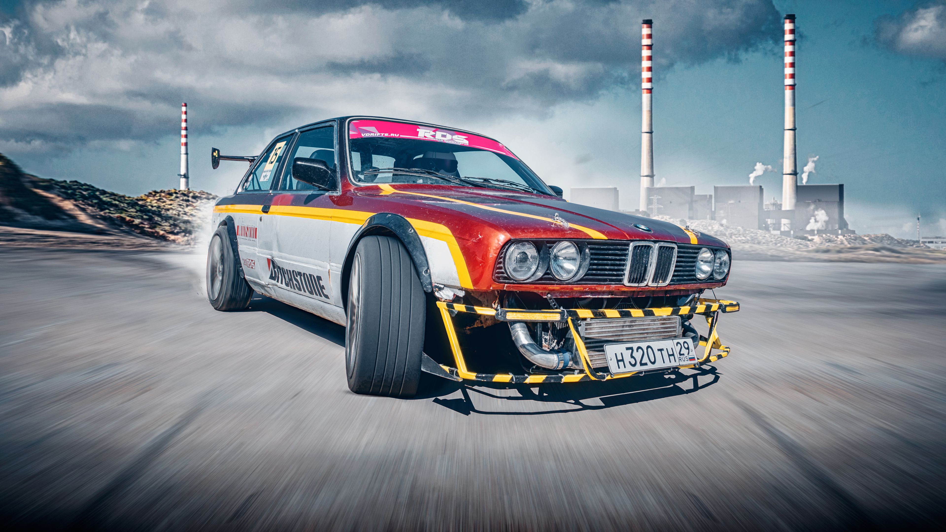 Wallpaper 4k BMW 3 Series E30 Drifting Wallpaper