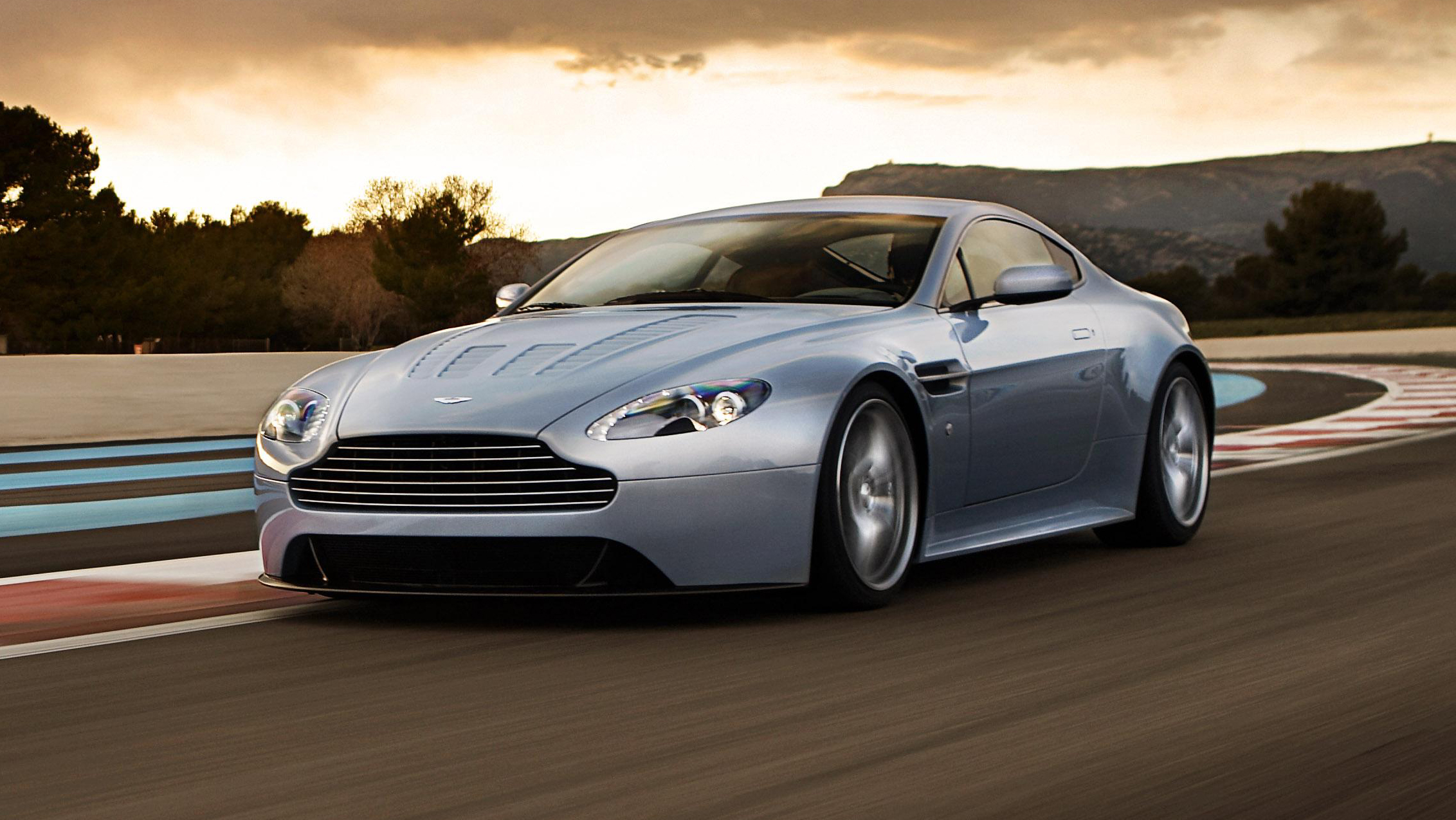 From the archives: driving the Aston Martin V12 Vantage RS concept
