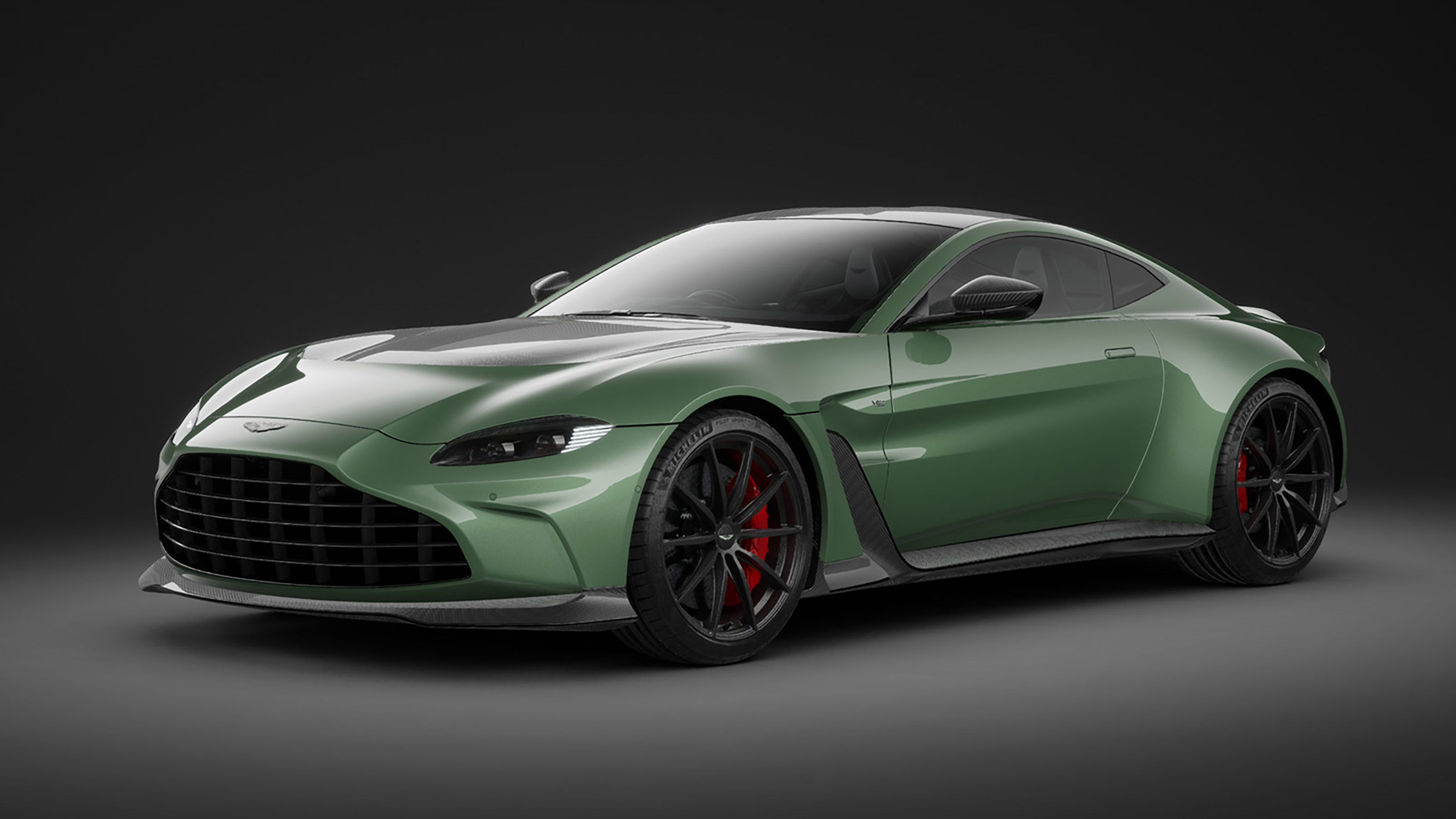 Limited Run Aston Martin V12 Vantage Revealed With 690bhp