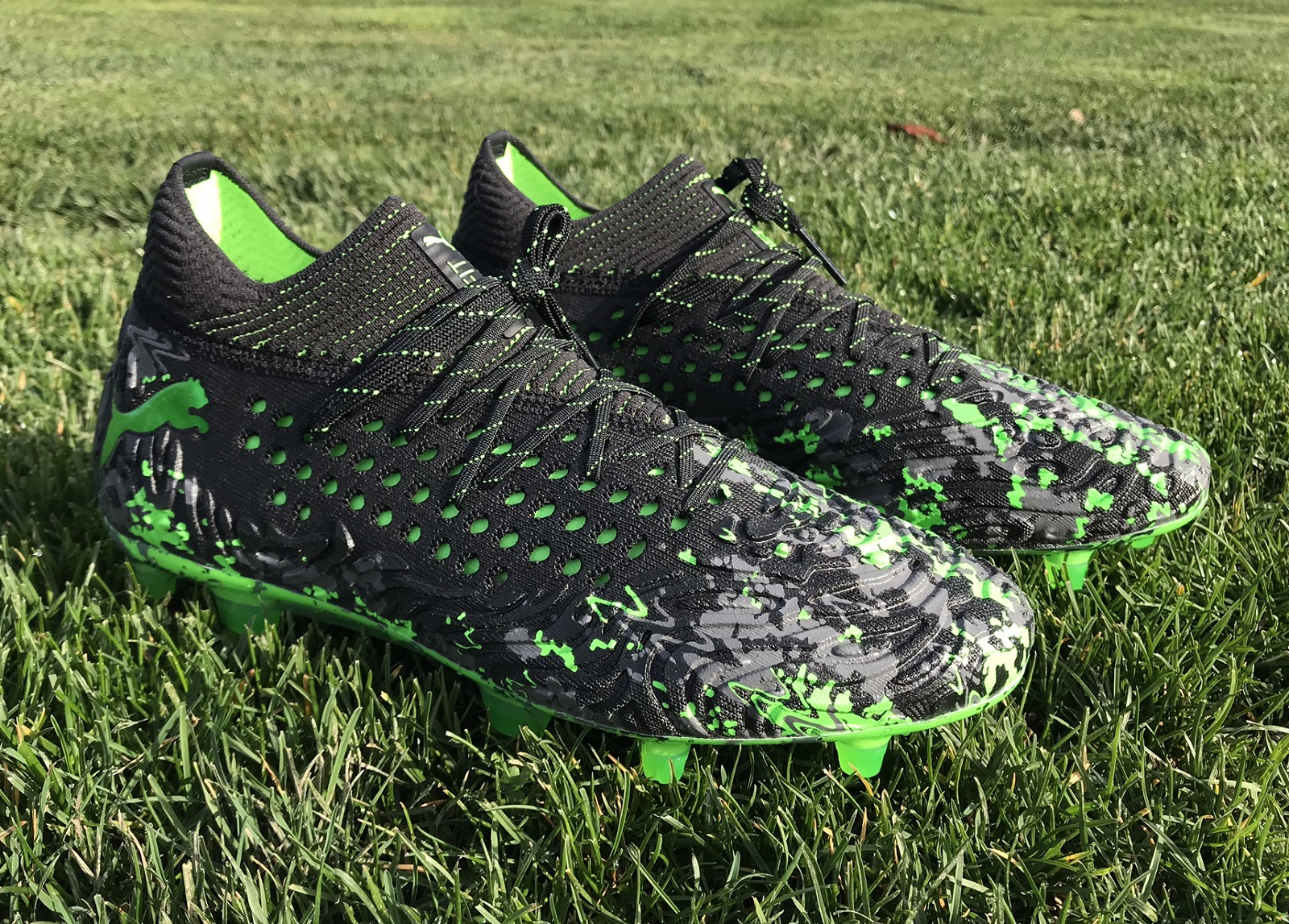 Puma FUTURE 19.1 Hacked Pack Cleats 101