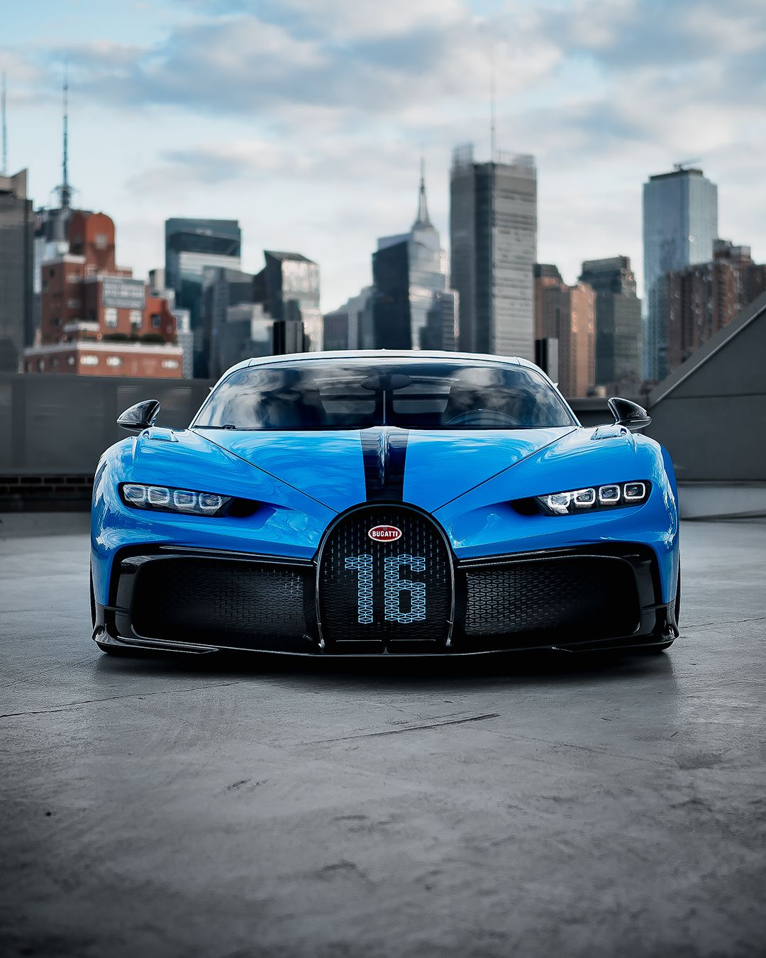 Chiron Pur Sport in Manhattan. Bugatti chiron, Bugatti veyron, Bugatti