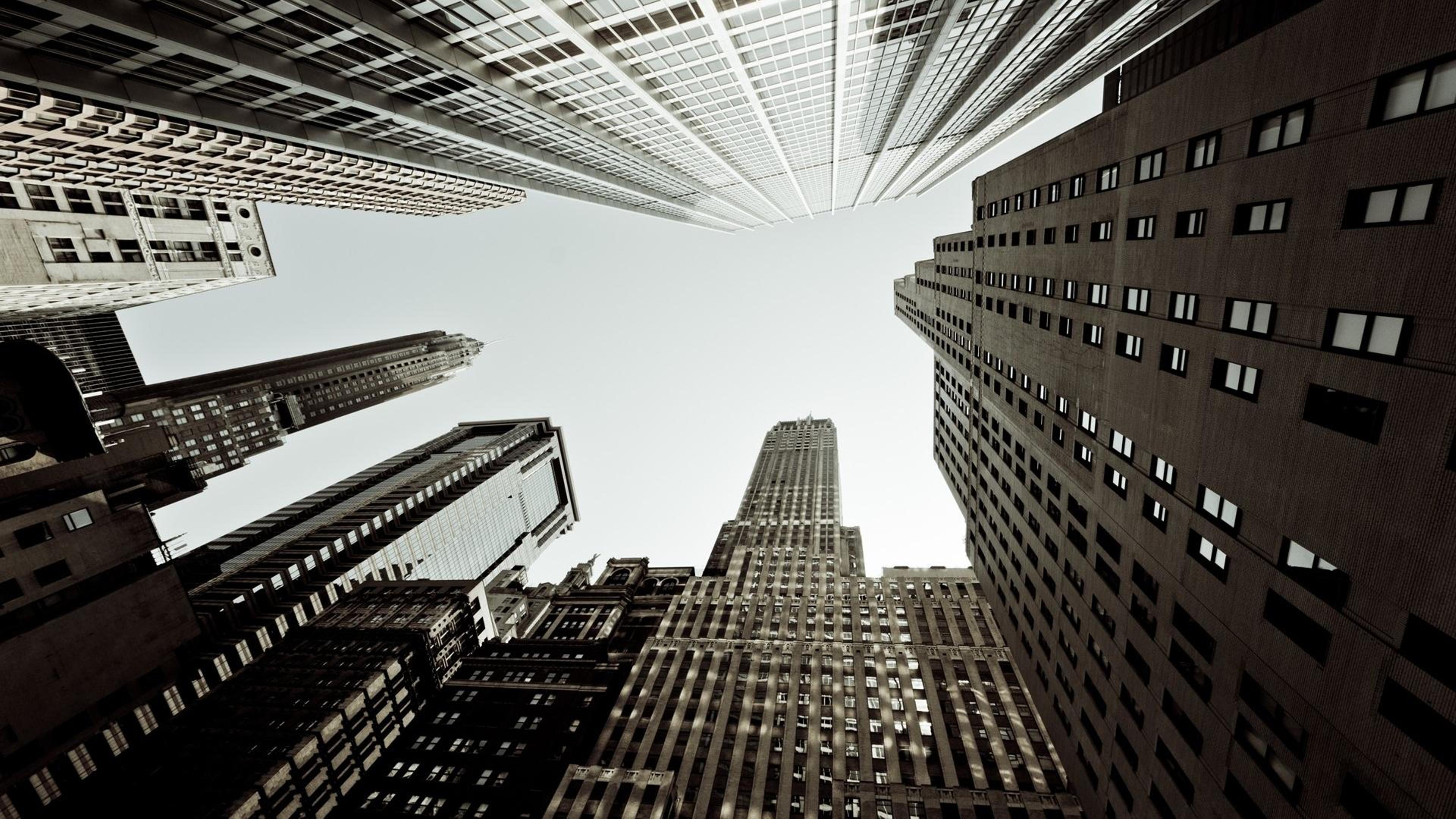 Black and white photo of buildings