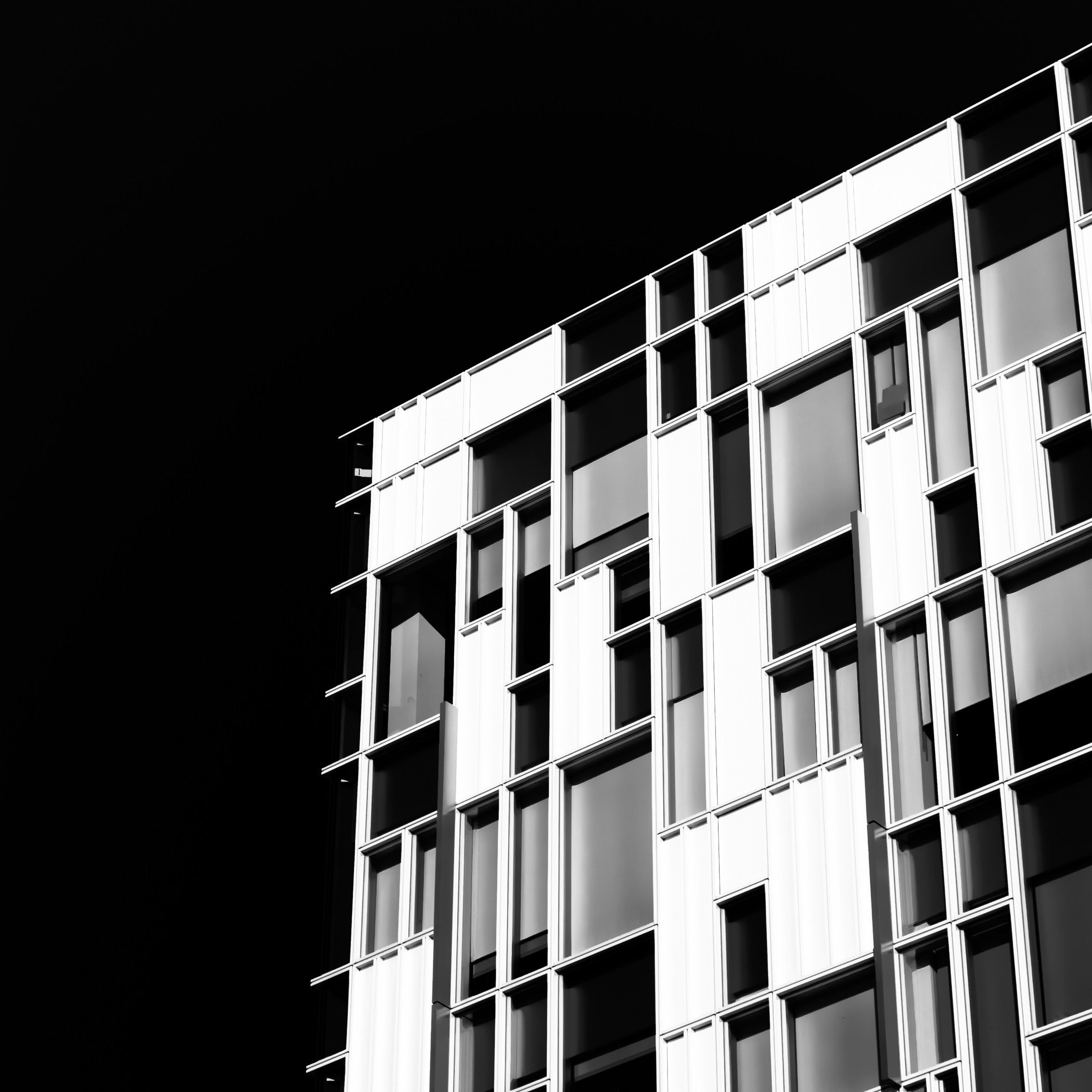 Wallpaper Weekends: Black and White iPhone Wallpaper