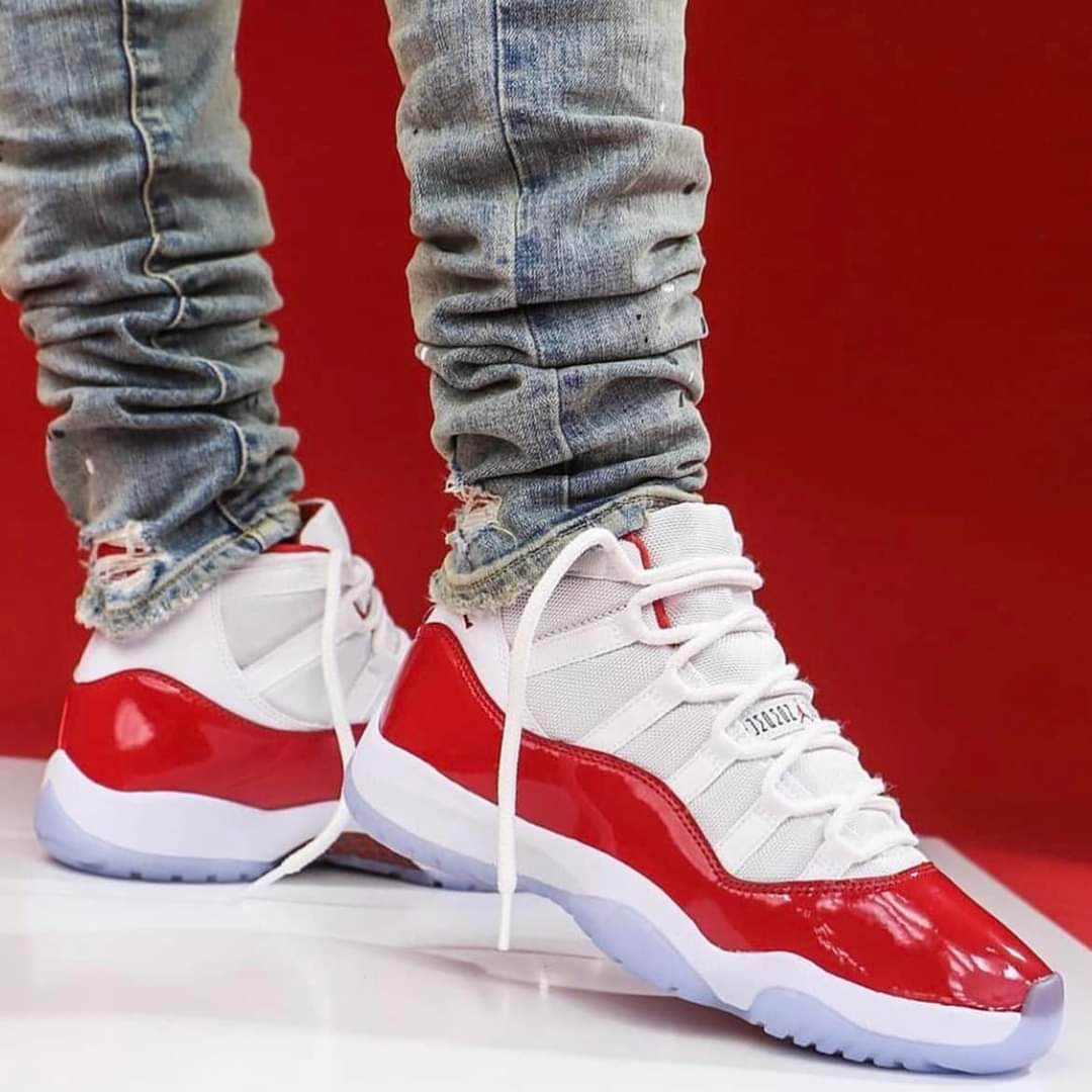 Cherry red store 11s