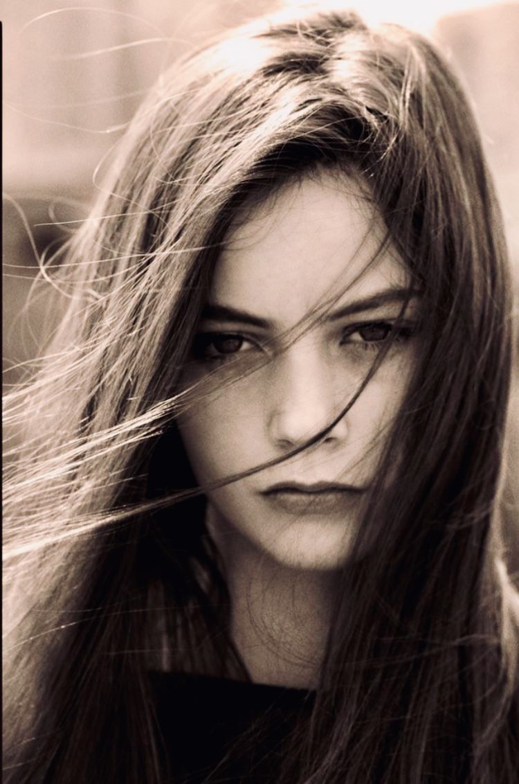 Jordan McEwen. Resident evil, Brown hair, Brown hair men