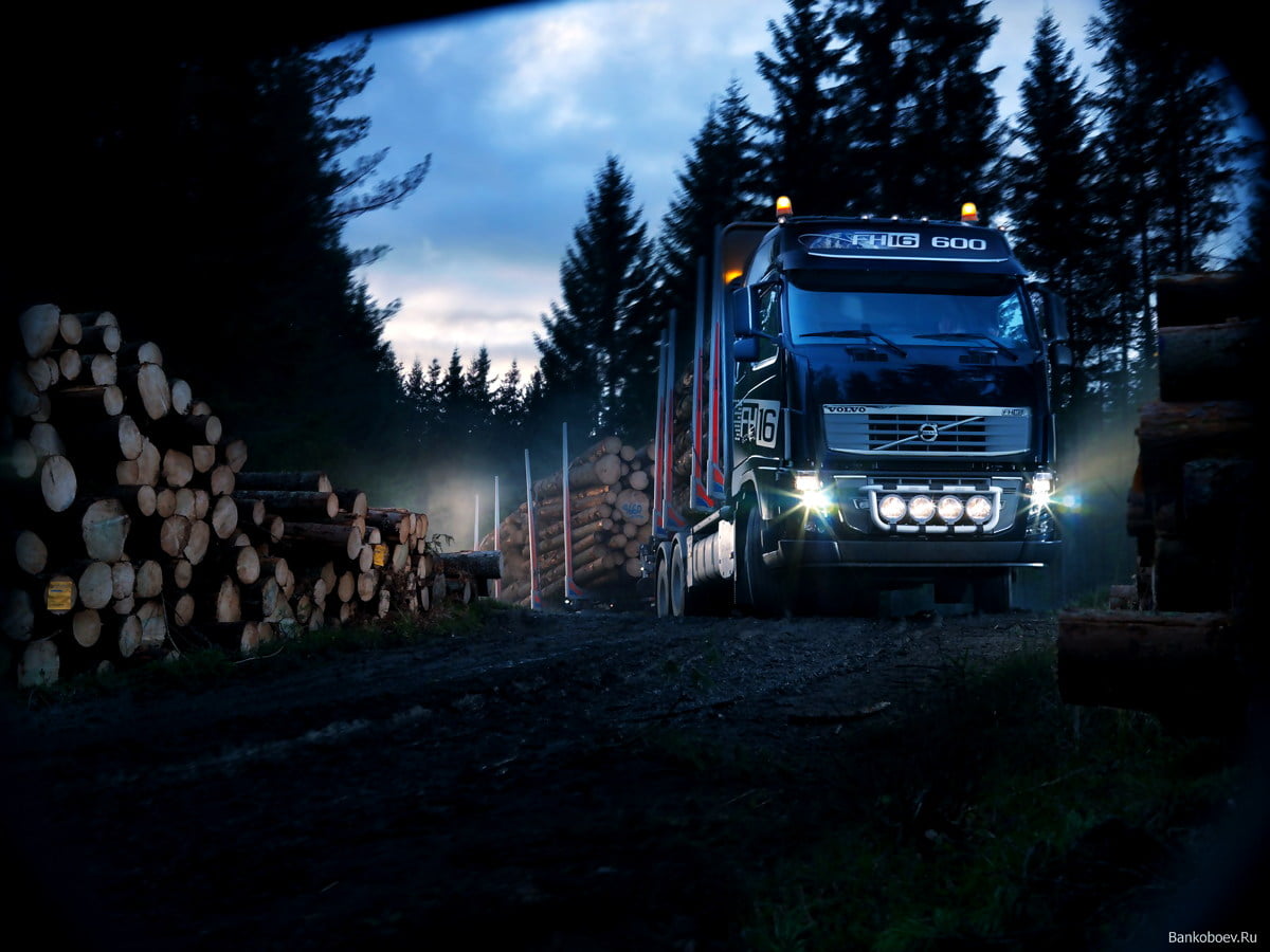 Truck racing wallpaper HD. Download Free background