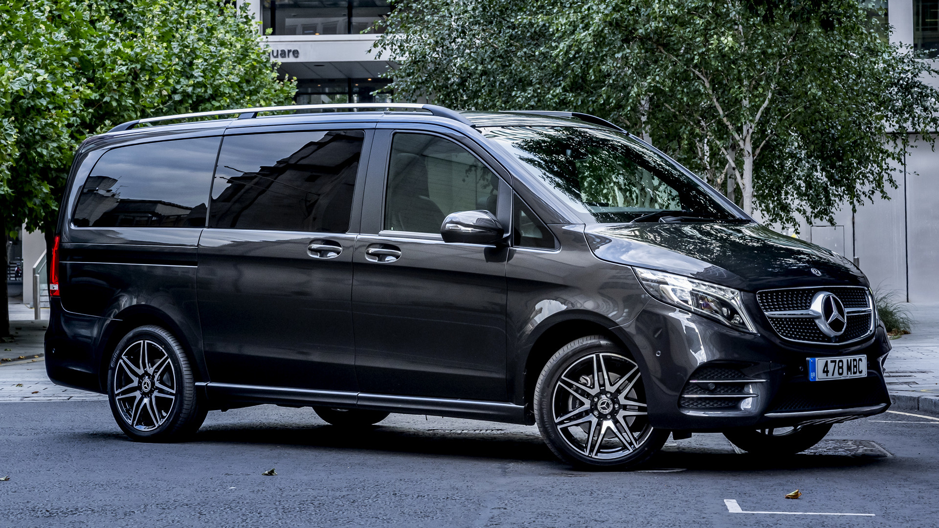 Mercedes Benz V 220d HD Wallpaper And Background