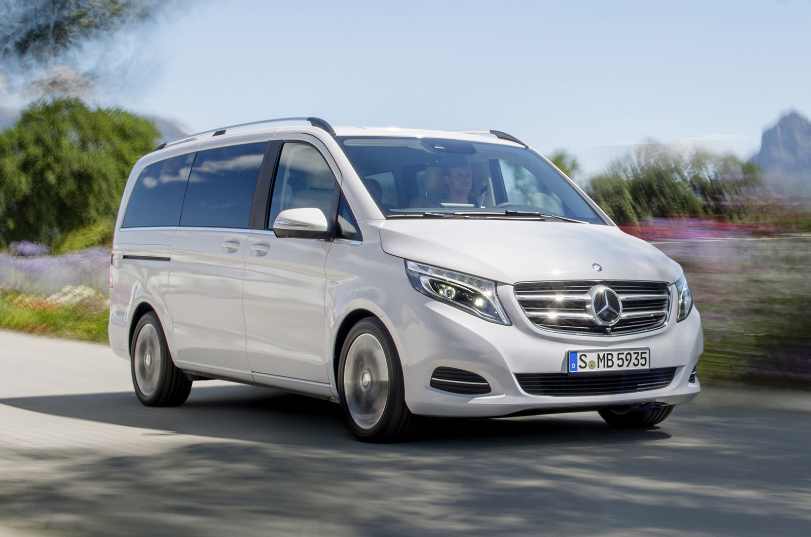 Mercedes V Class Revealed