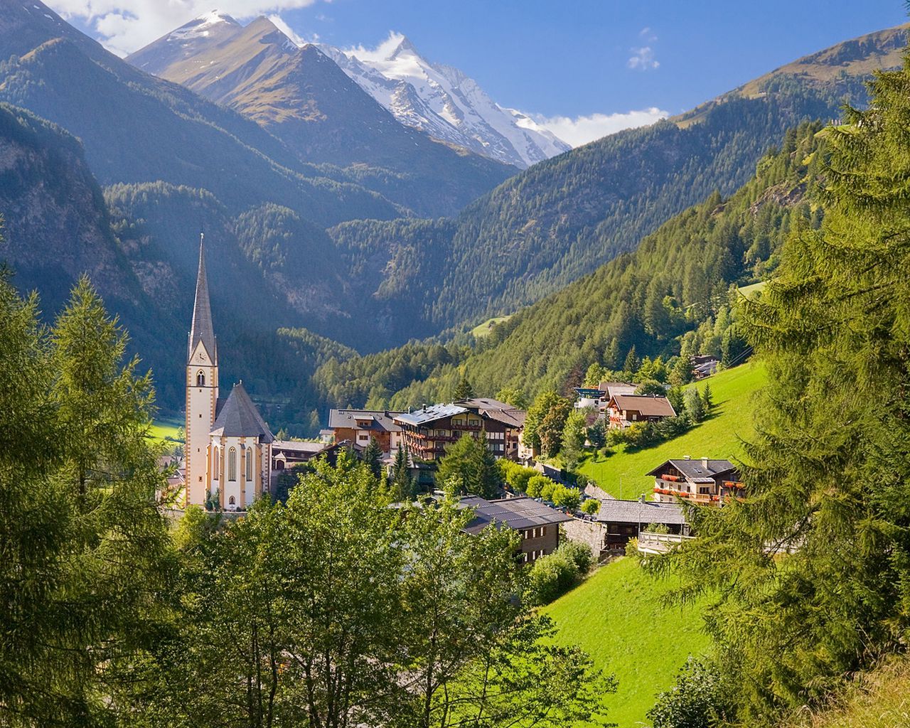 Download wallpaper 1280x1024 austria, summer, village, lowland, at home, structures, wood standard 5:4 HD background