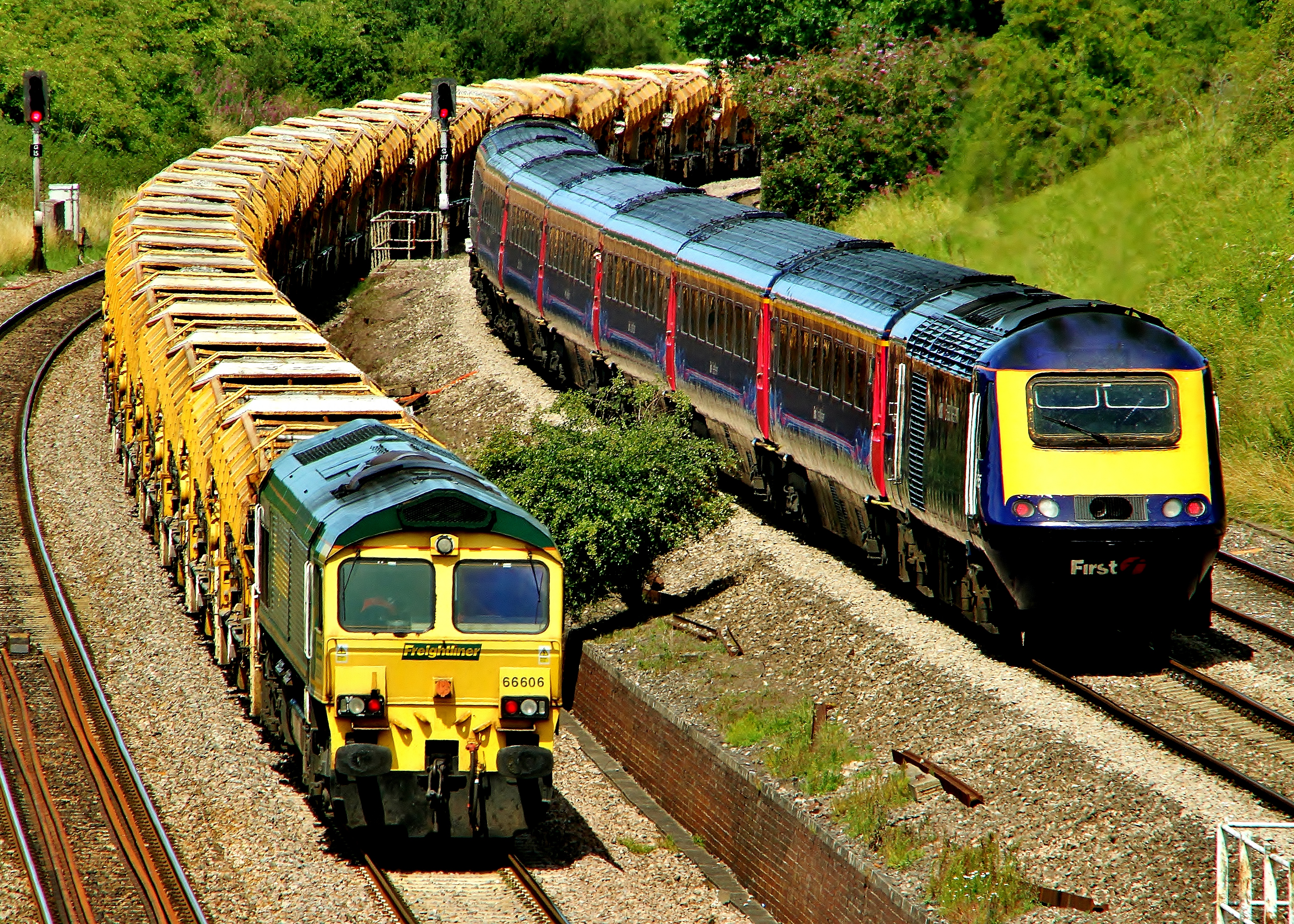 Wallpaper, UK, summer, England, rural, train, Canon, countryside, vanishingpoint, colours, diesel, action, rail, railway, loco, Gloucestershire, 7d, locomotive, signal, wagons, stonehouse, hst, freightliner, class66, ic125, fgw, standishjunction