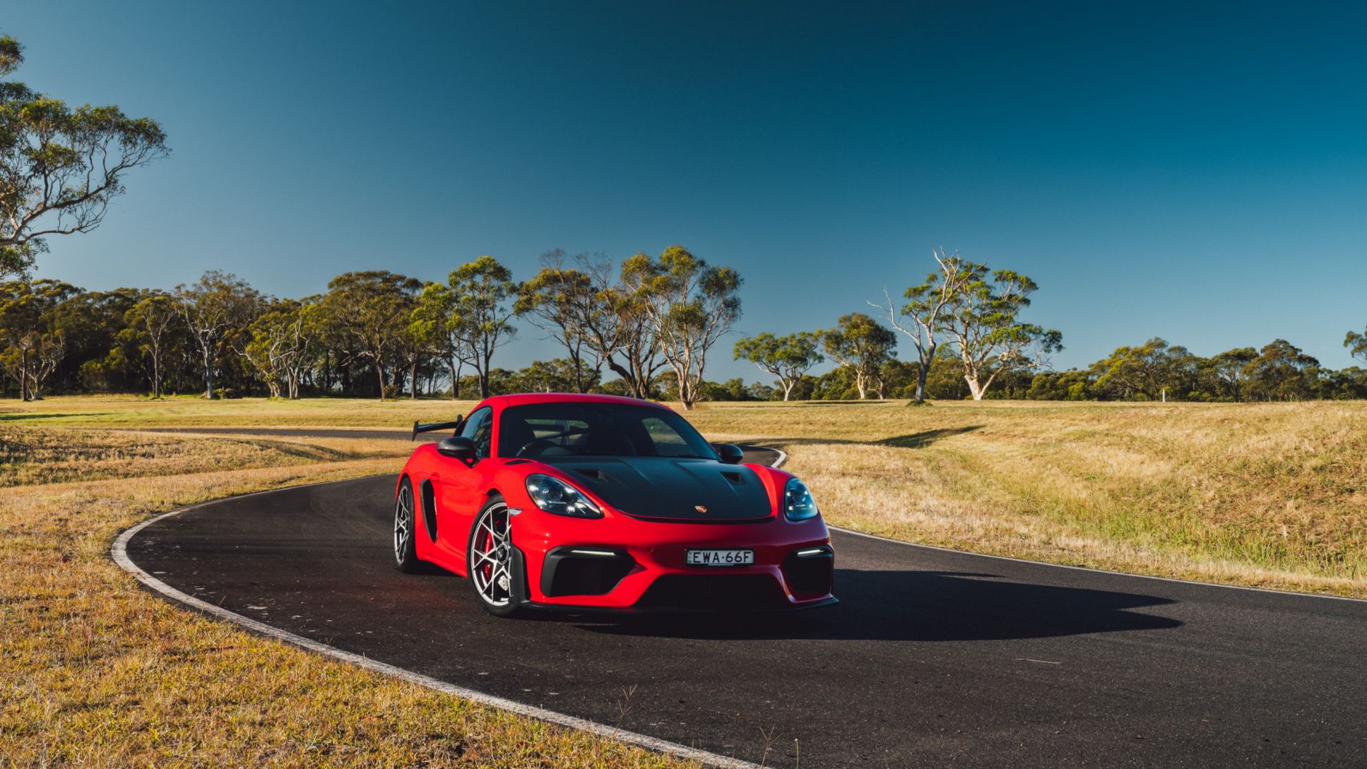 Product Highlights: Porsche 718 Cayman GT4 RS