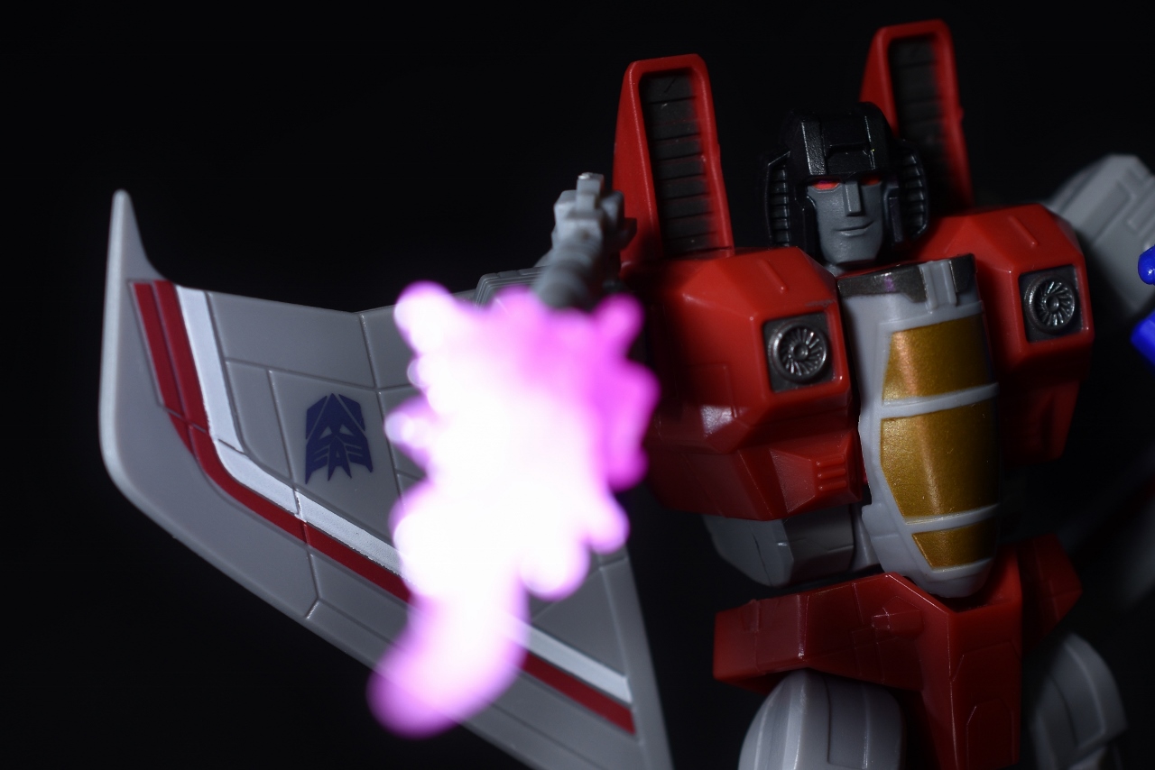 Hasbro: Transformers R.E.D. Starscream Review