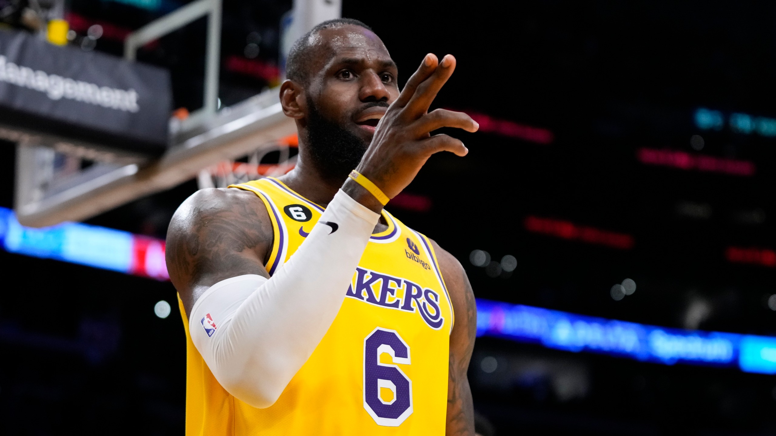 LeBron Drops 48, Lakers Beat Rockets 140 132 To Snap Skid. KSNT 27 News