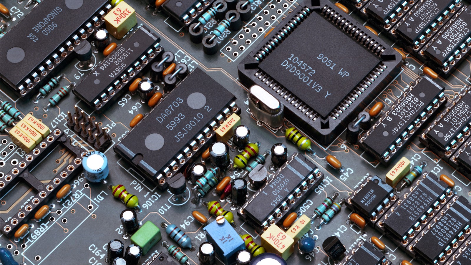 Wallpaper Electronic component, chips, PCB 2880x1800 HD Picture, Image