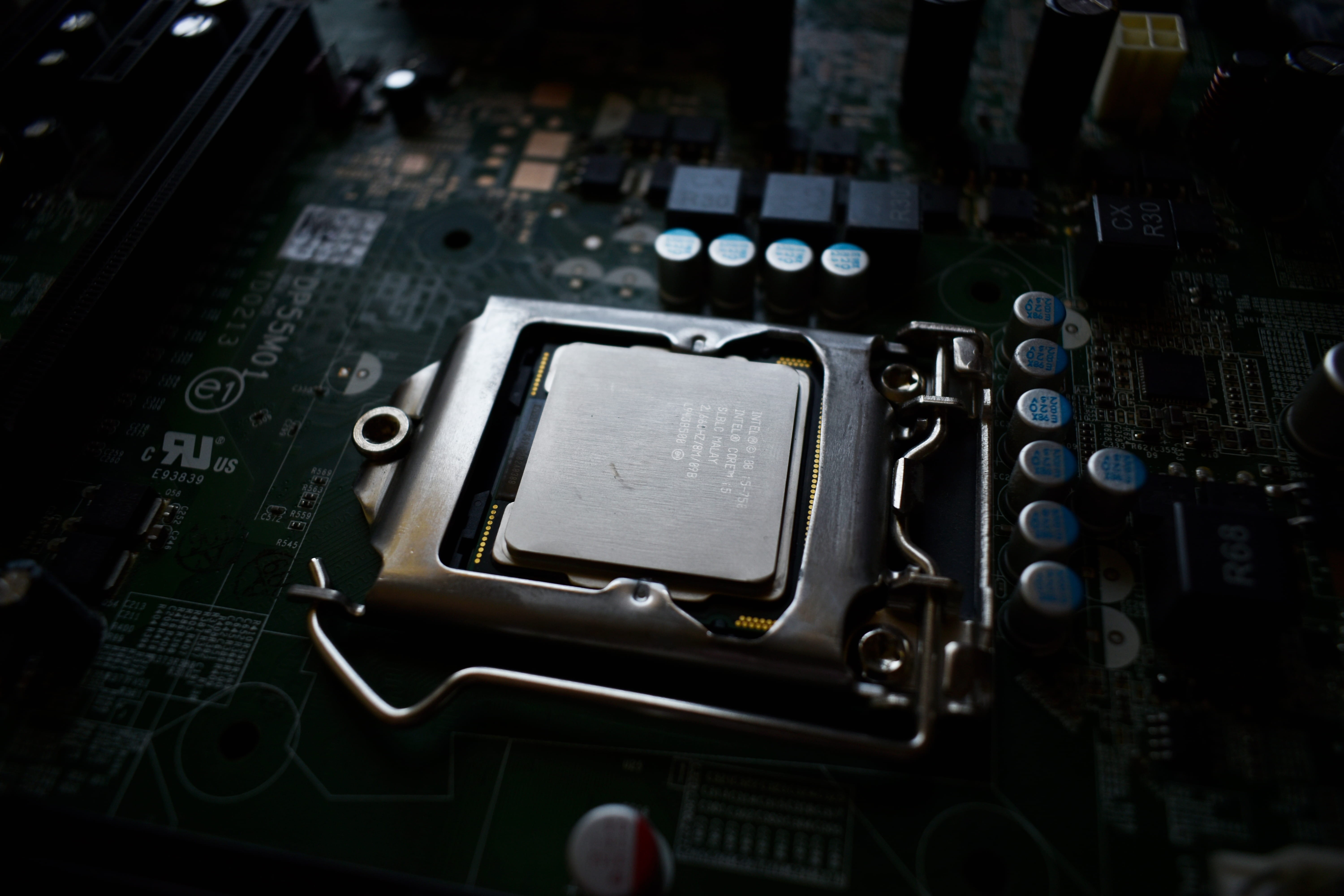 12900hx ноутбук. Core i5-13600k. I9-12900hk. Intel Core i9-12900hk. Motherboard Wallpaper.