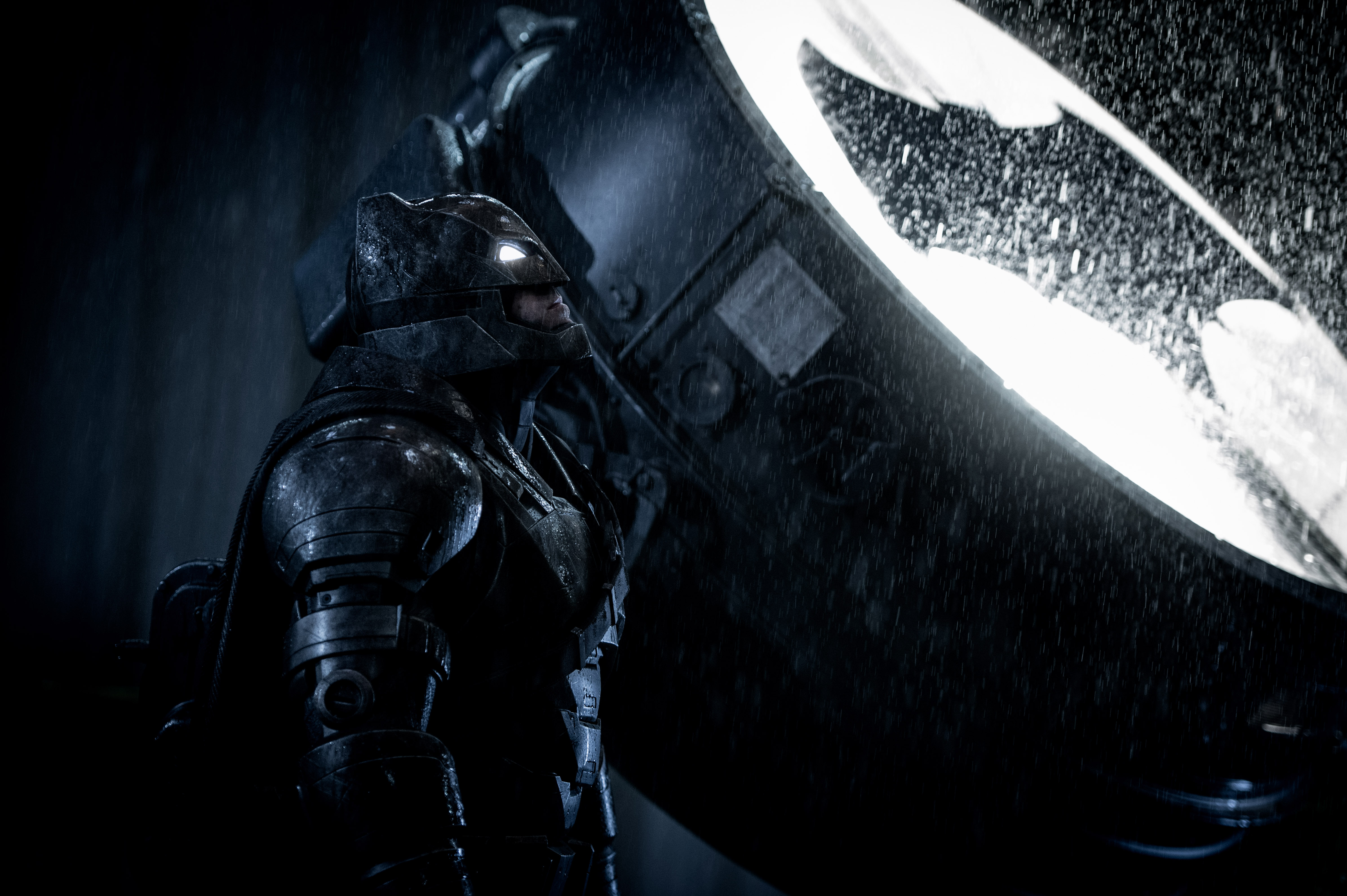 4K Ultra HD Wallpaper: Batman and Bat