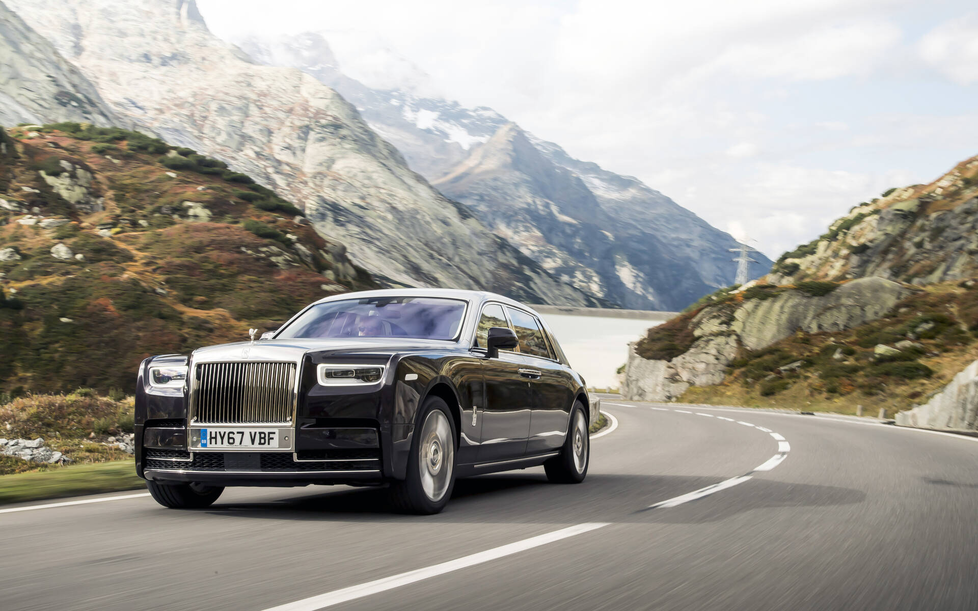2023 Rolls Royce Phantom Photo 1 Car Guide