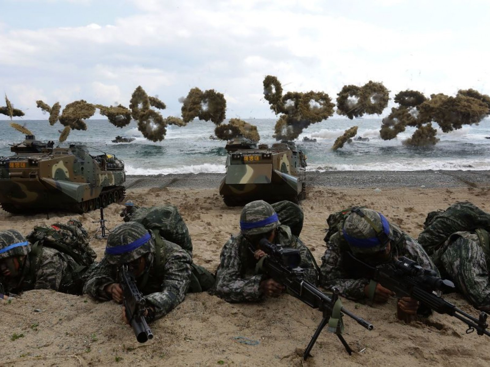 How Does U.S. Military Compare to North and South Korea? Washington and Seoul Suspend Exercises