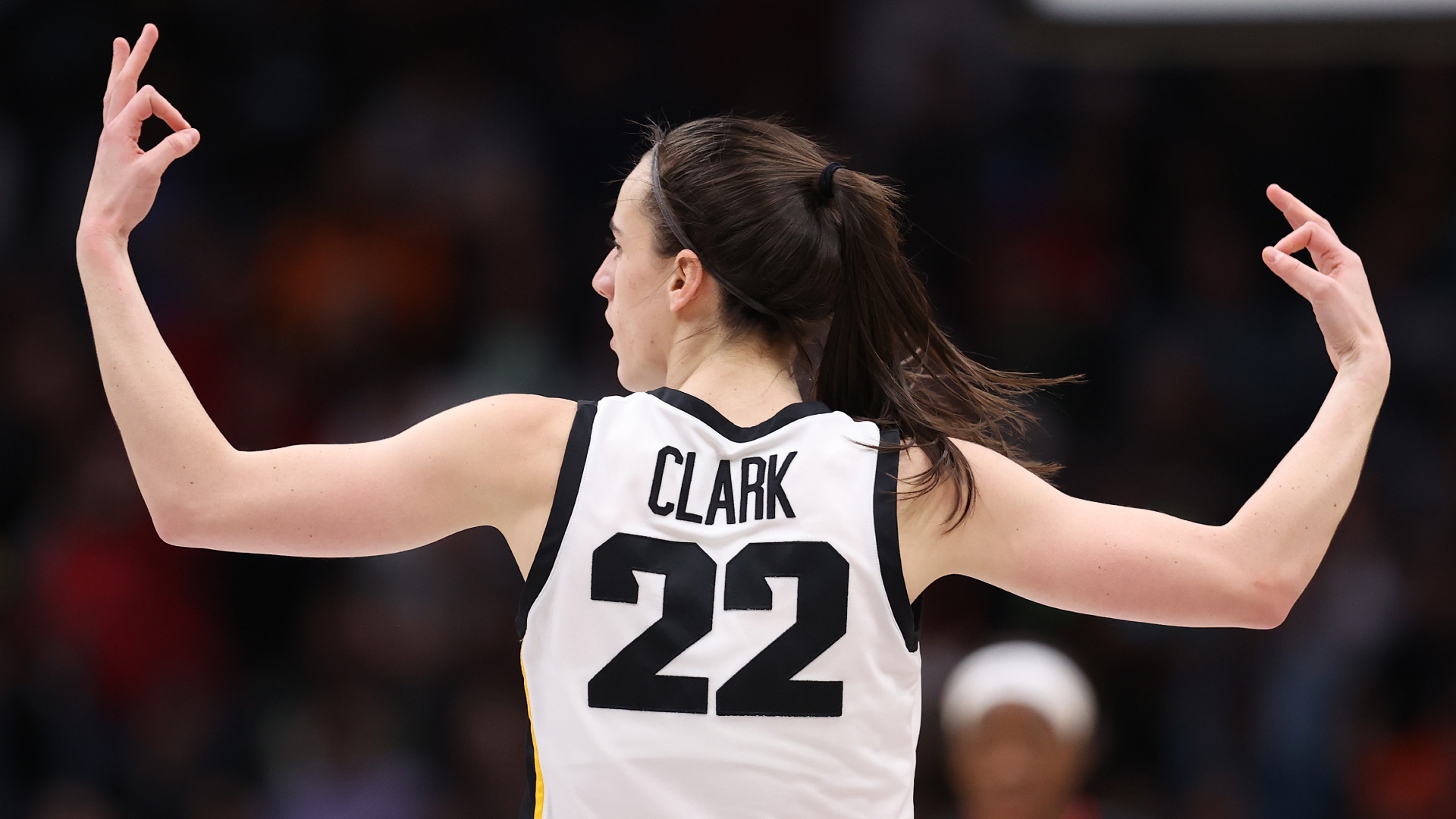 Caitlin Clark NIL deals: How Iowa star developed lucrative partnerships, from Nike to Goldman Sachs. Sporting News Canada