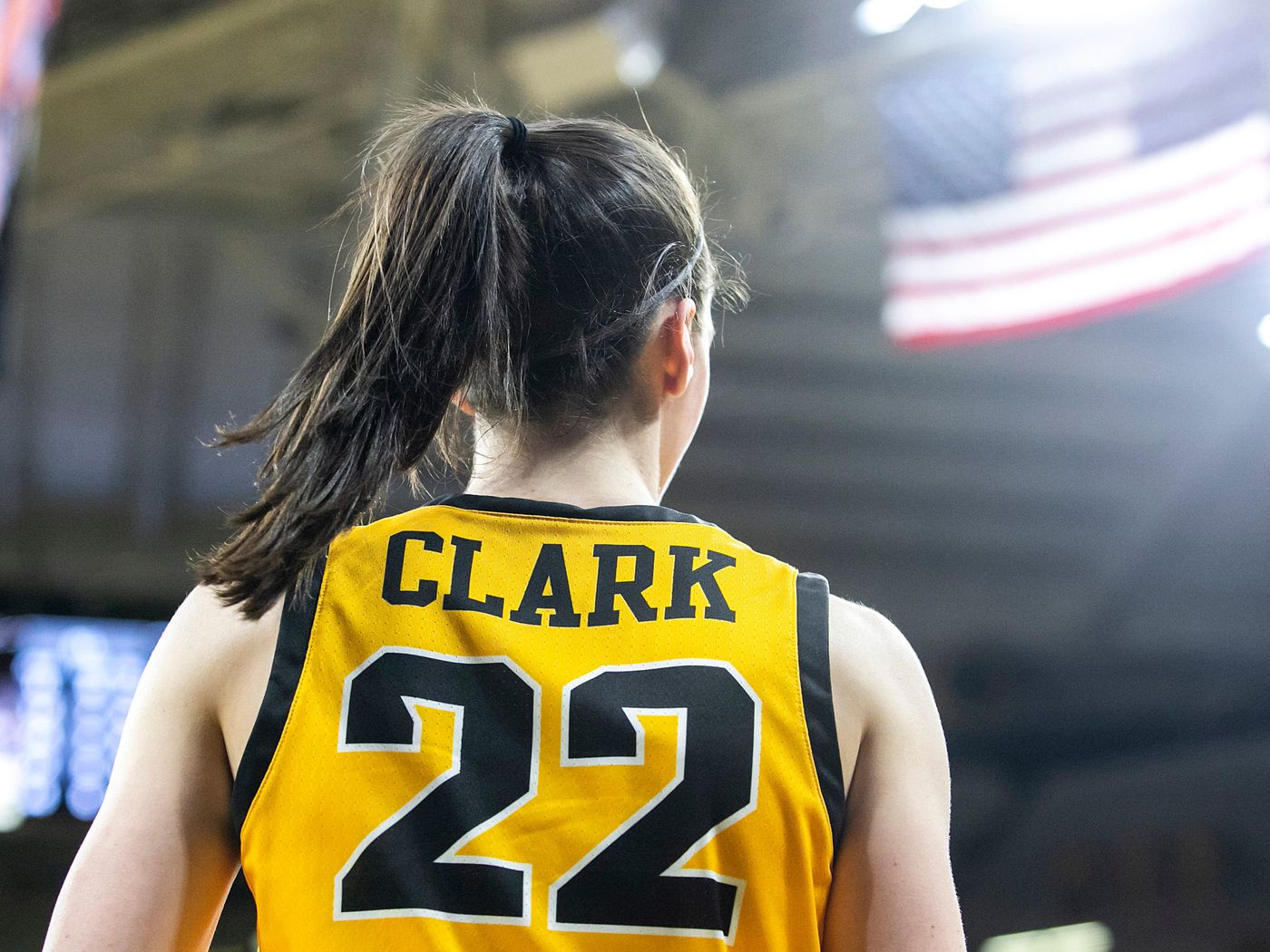 NCAAW: Caitlin Clark of Iowa Hawkeyes at it again, Auburn upsets TN