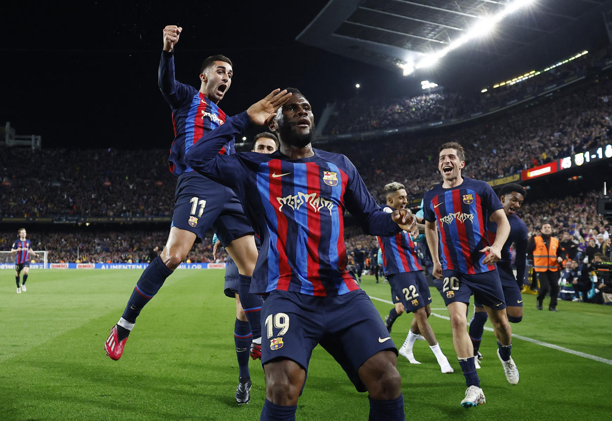 Barcelona vanquishes Real Madrid and all but secures La Liga with dramatic Clasico triumph