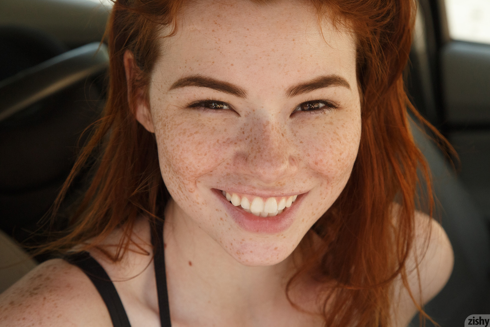 freckles, women, redhead, face, Sabrina Lynn Gallery HD Wallpaper