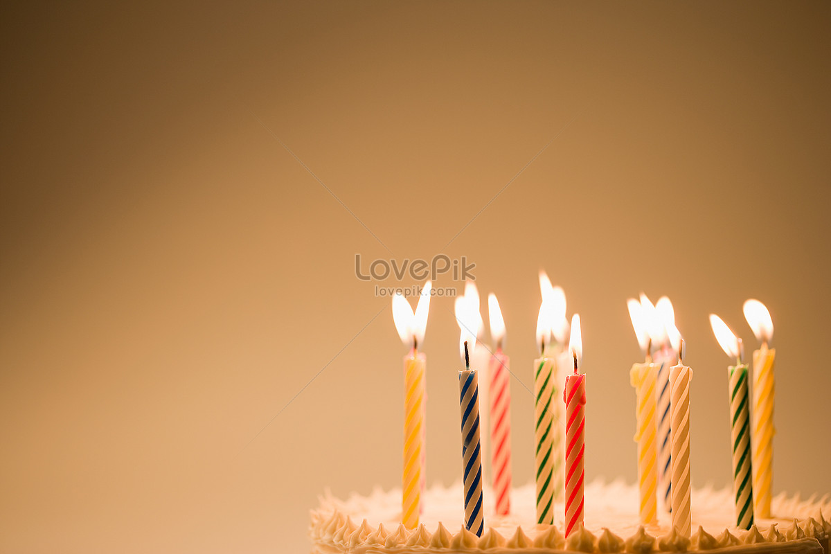 Candles On Birthday Cake Picture And HD Photo. Free Download On Lovepik
