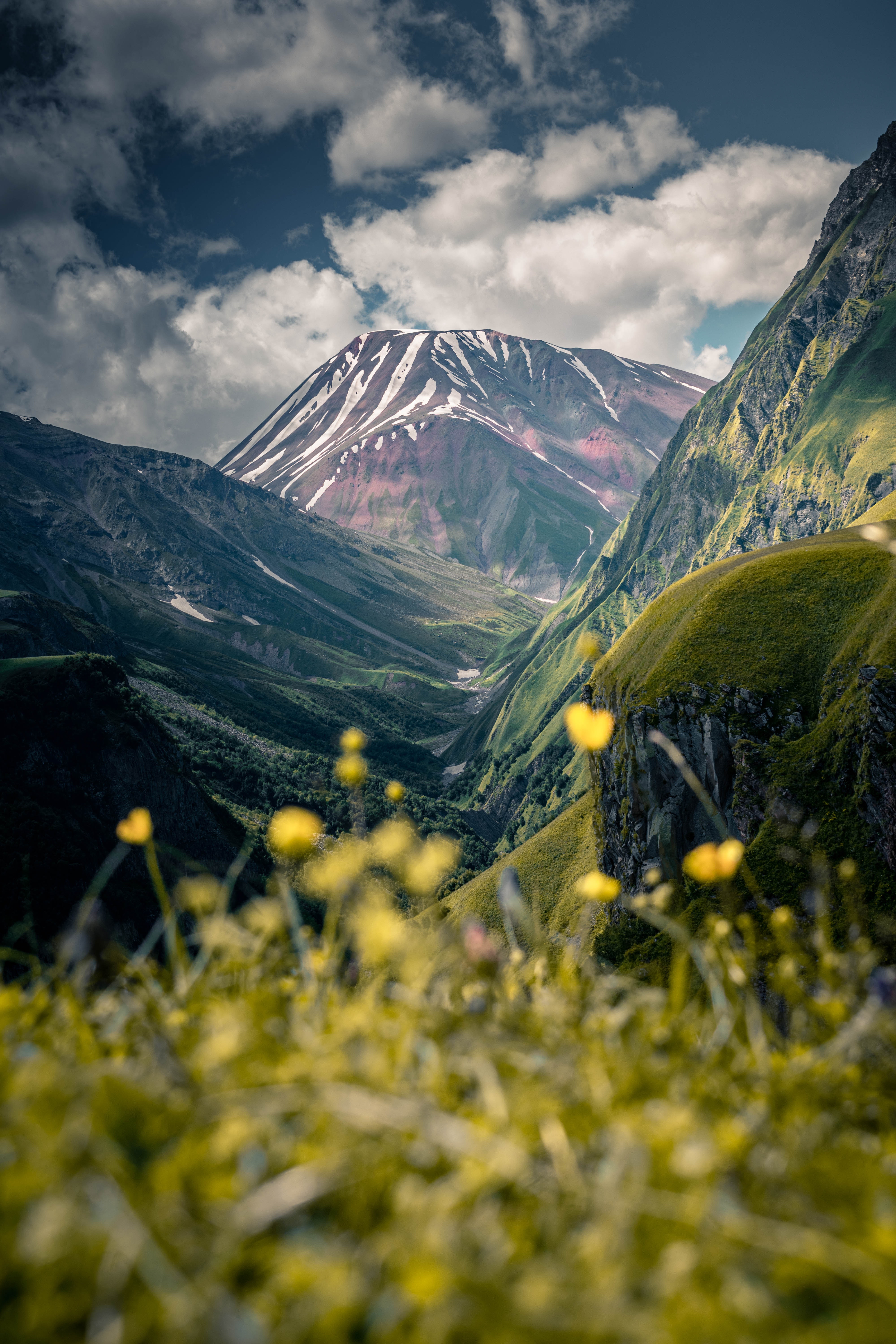 Mountainside Photo, Download The BEST Free Mountainside & HD Image