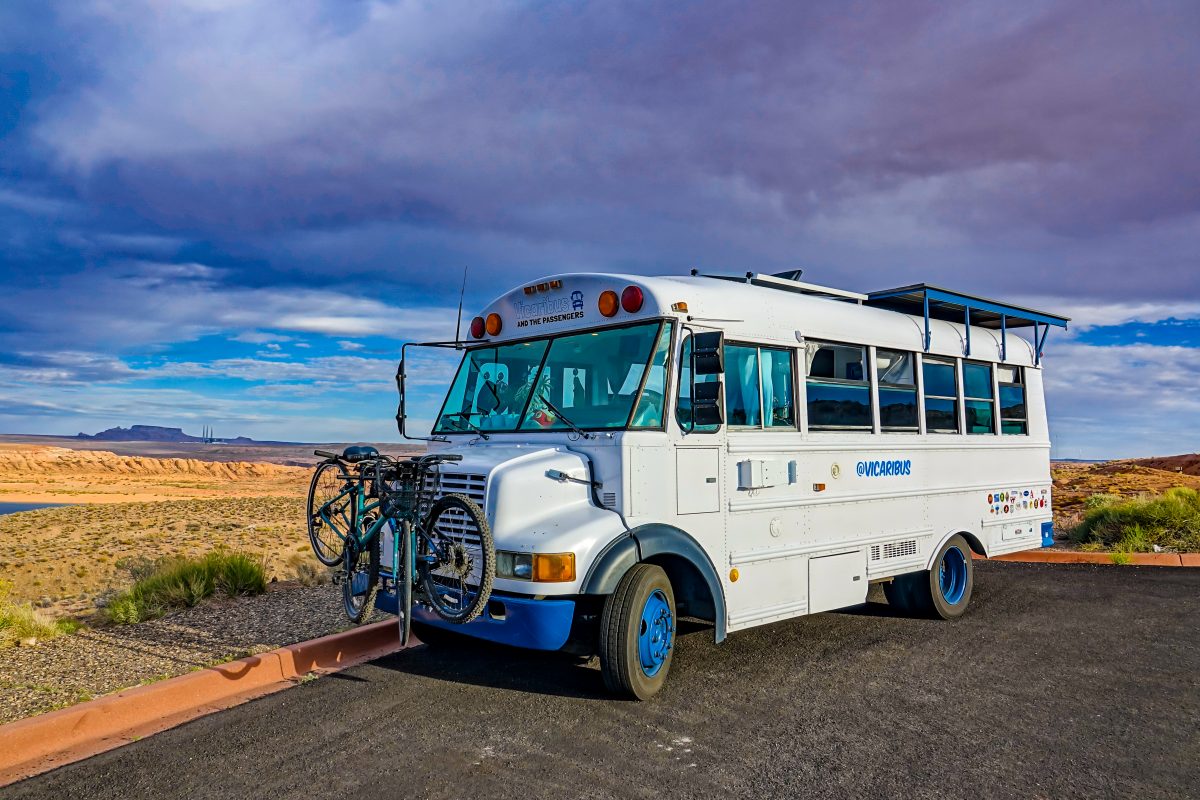 Converted Short Bus Tour With Interior Photo: Vicaribus