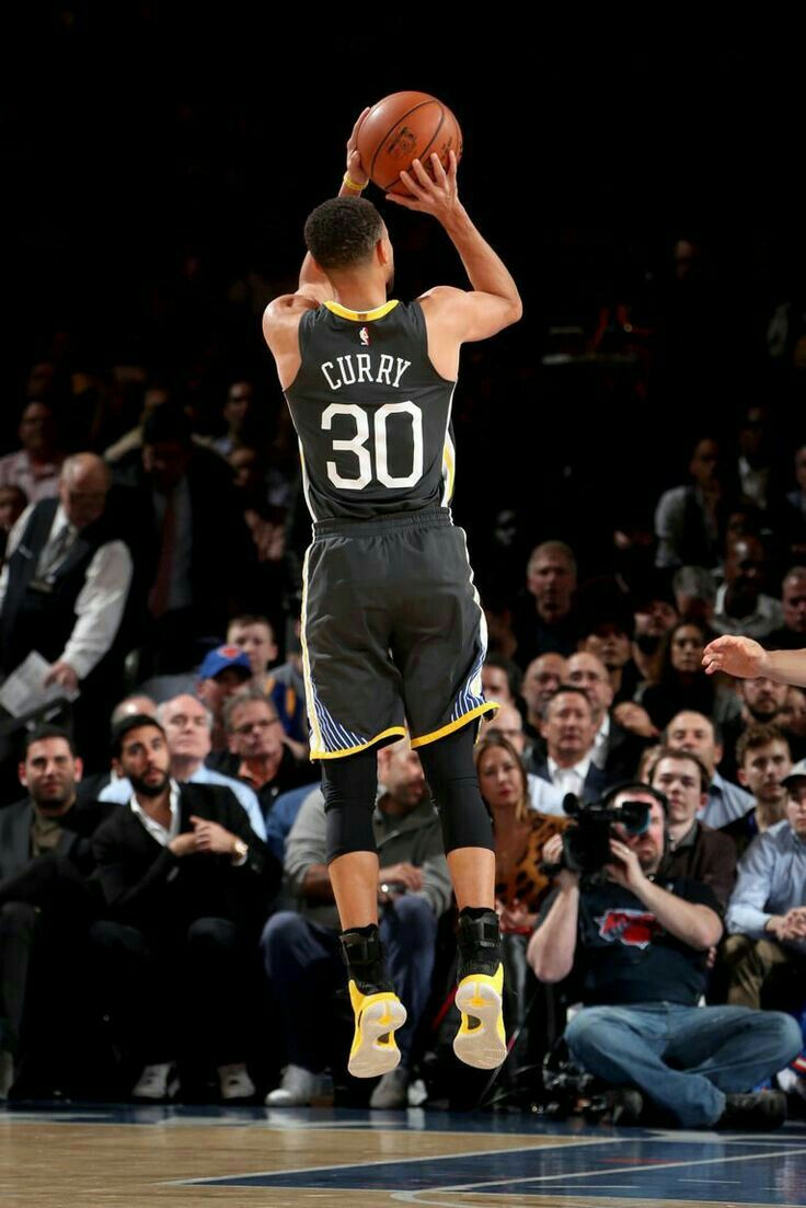 Warriors. Nba stephen curry, Stephen curry wallpaper, Stephen curry