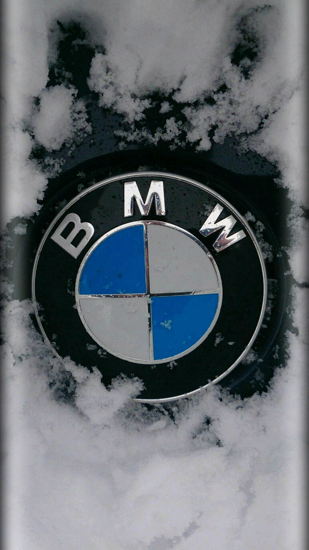 BMW Logo appearing Wallpaper Download