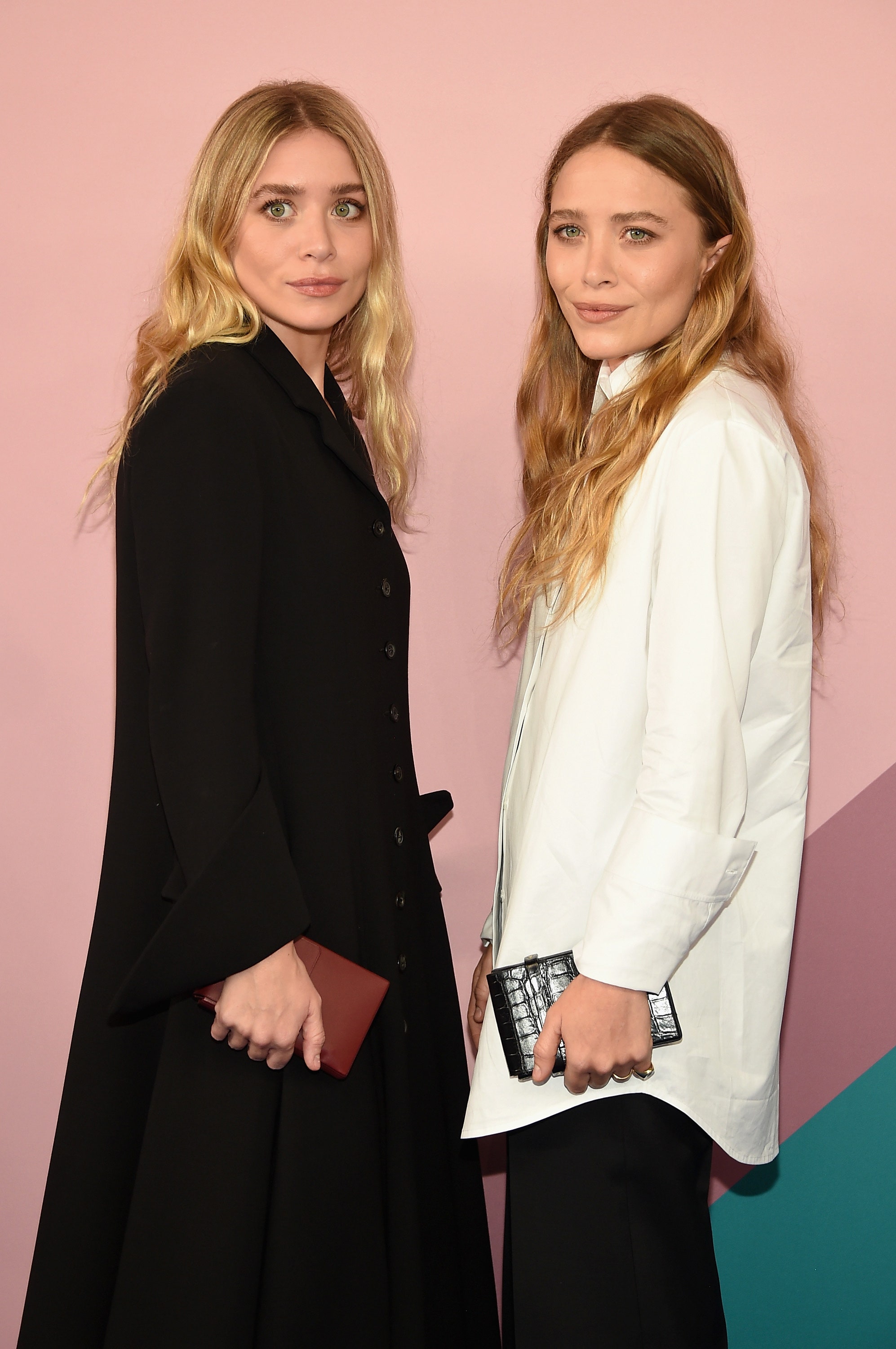 Mary Kate & Ashley Olsen's Viral Sisterly Advice Is Worth Bookmarking