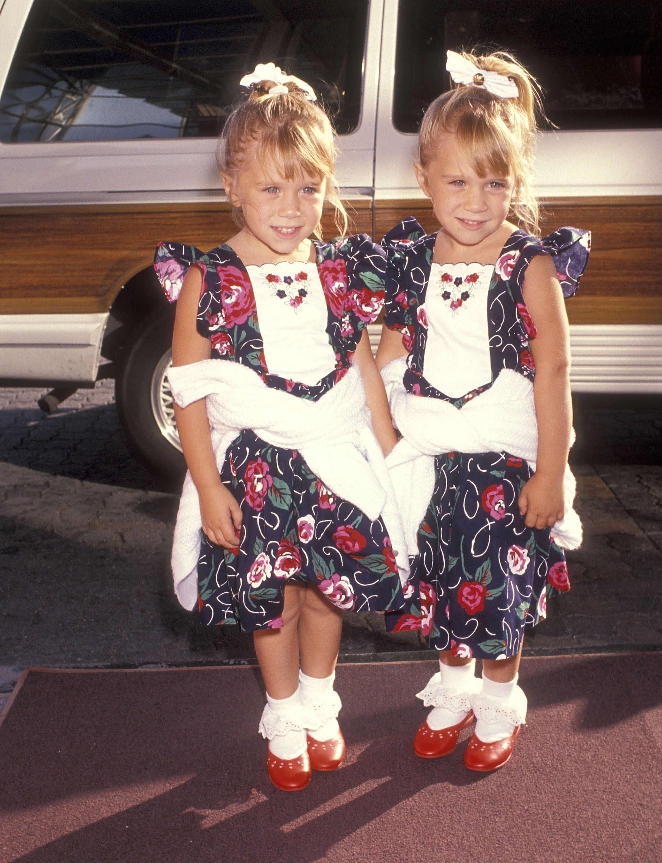 Photo Showing The Olsen Twins' Transformation Kate And Ashleyrs