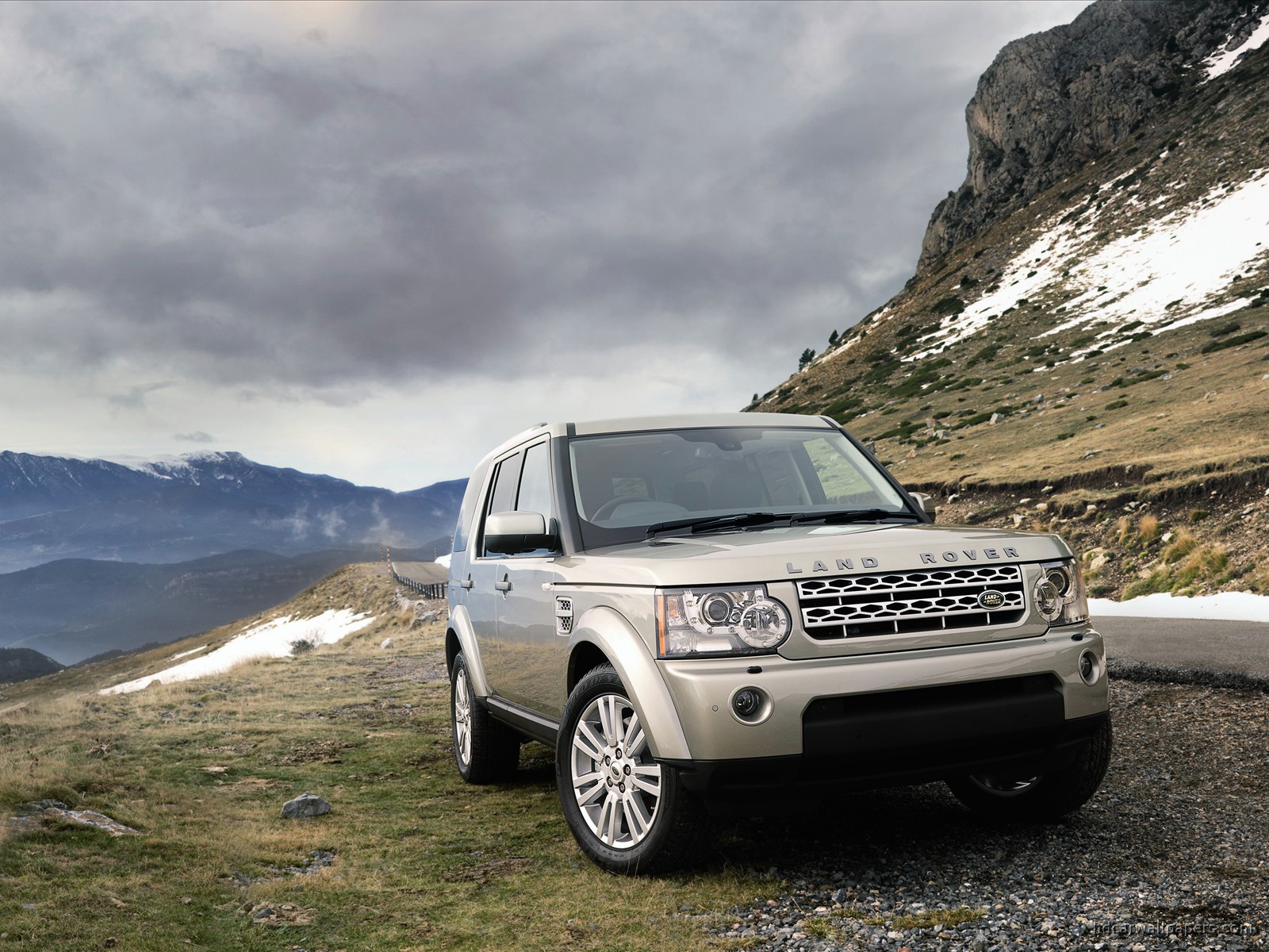 Land Rover Discovery 2 Wallpaper Car Wallpaper