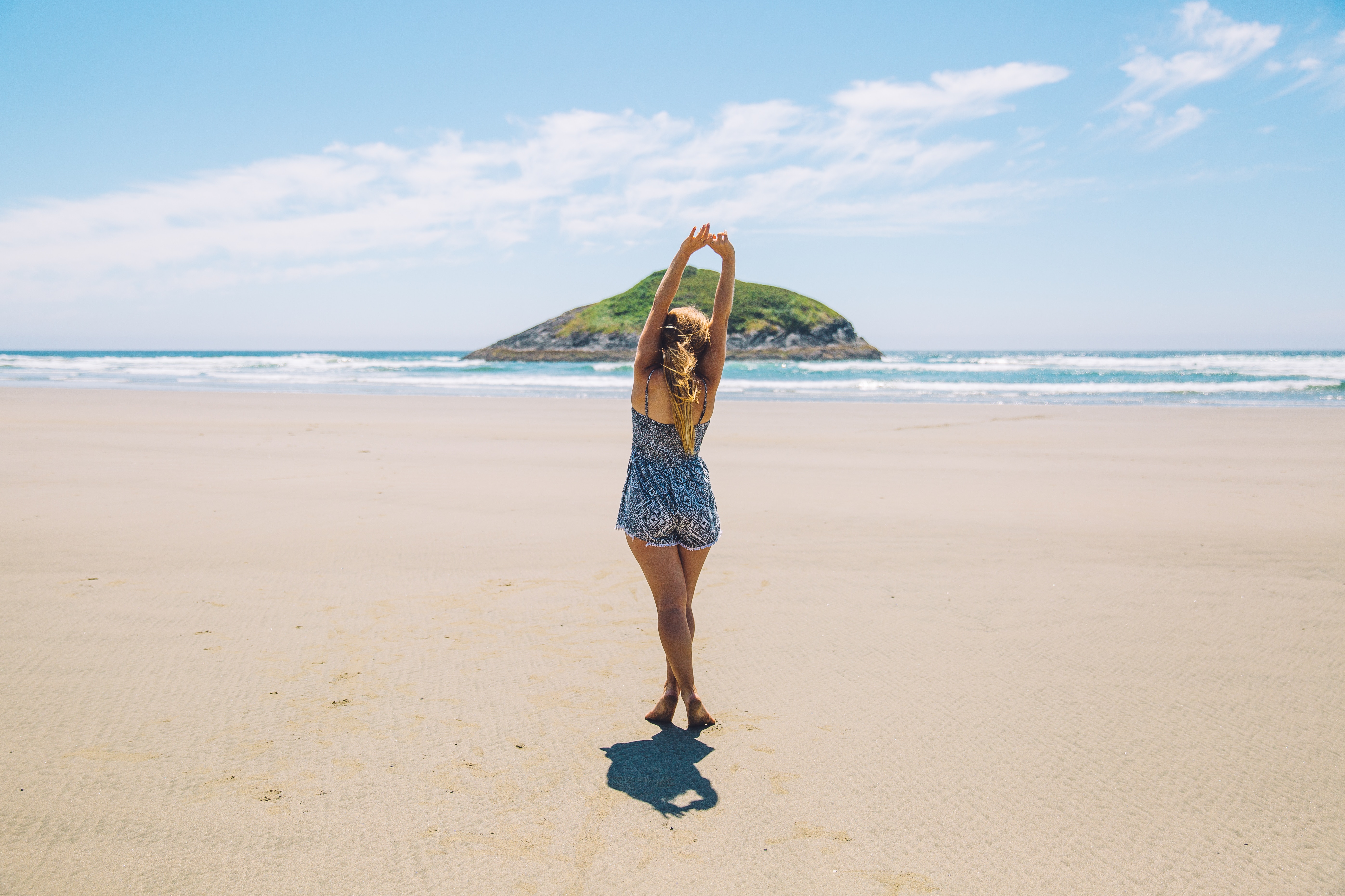 5586x3724 girl, sand, vancouver island, sky, summer background, caucasian, beach wallpaper, sea, ocean, wallpaper, beach, hot, waves, long hair, beach background, pacific, island, dress, summer wallpaper, woman, Free picture