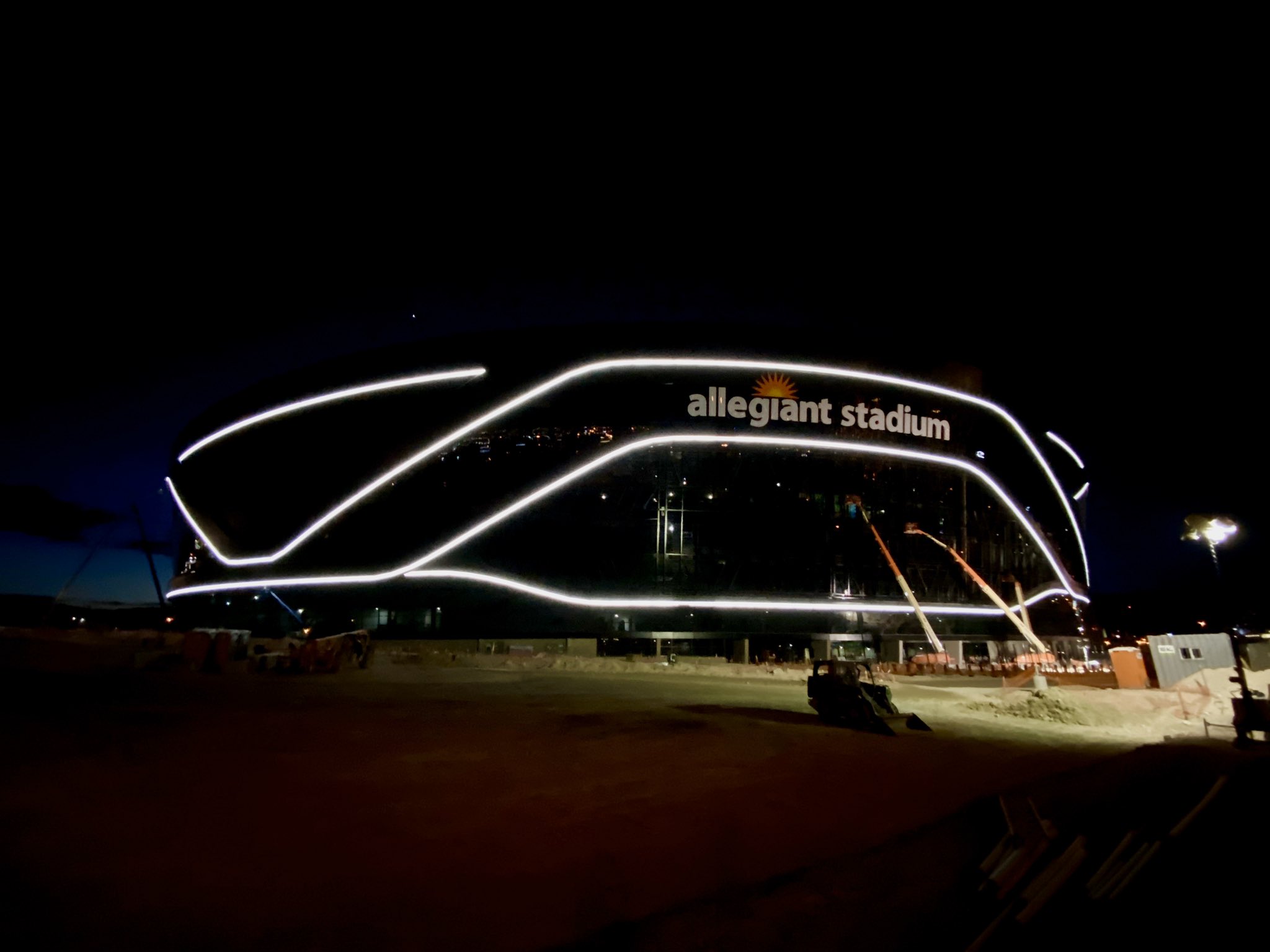 Mick Akers at Allegiant Stadium testing out the light ribbon around the stadium. #vegas #raiders #stadium