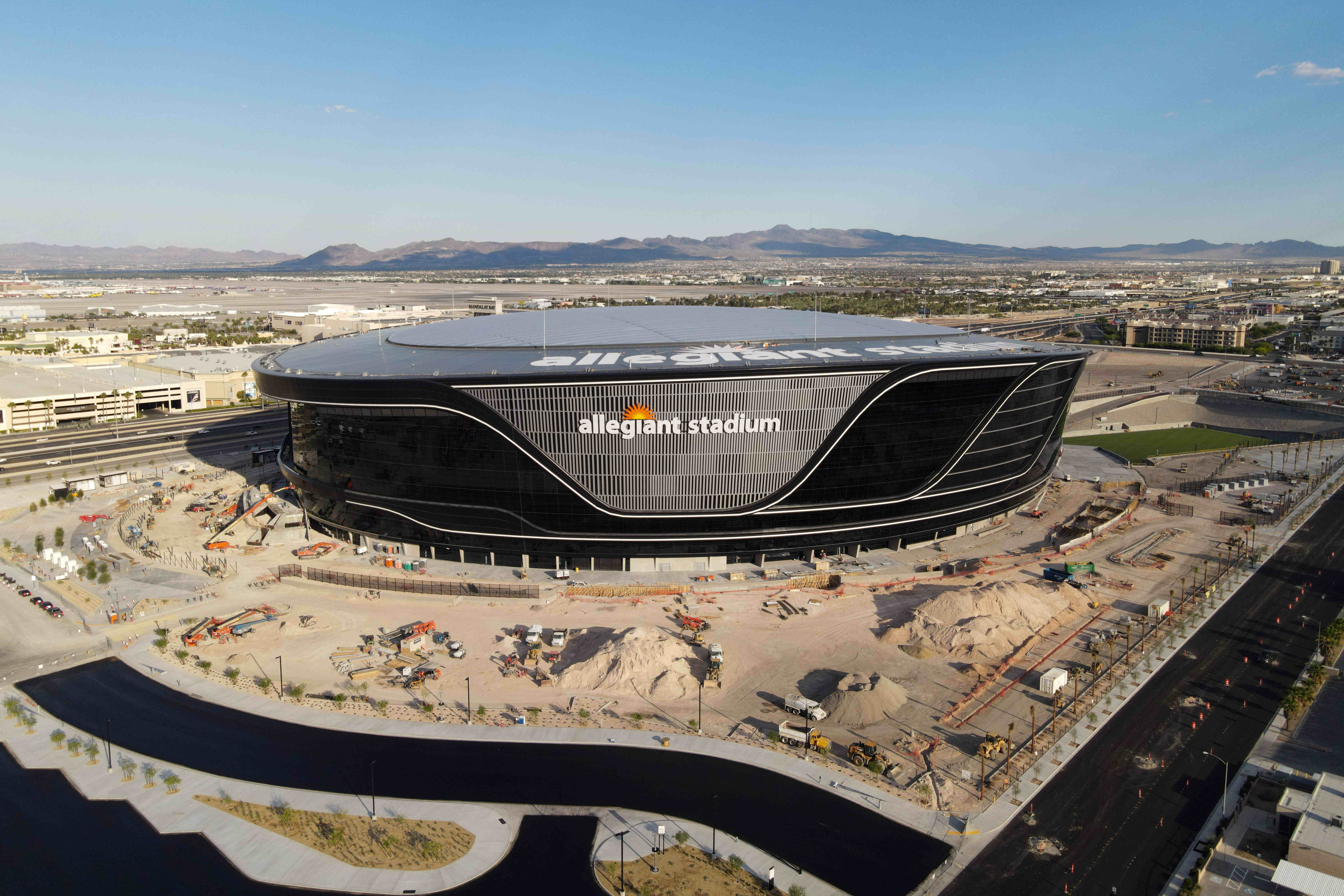 Raiders Las Vegas stadium: 14 Allegiant Stadium photo that are cool