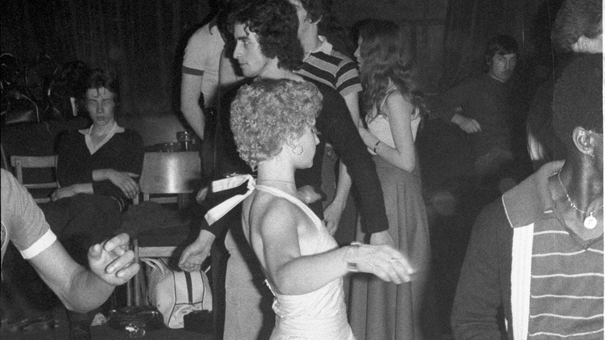 Amazing picture of northern soul dancing from 1970s Derby
