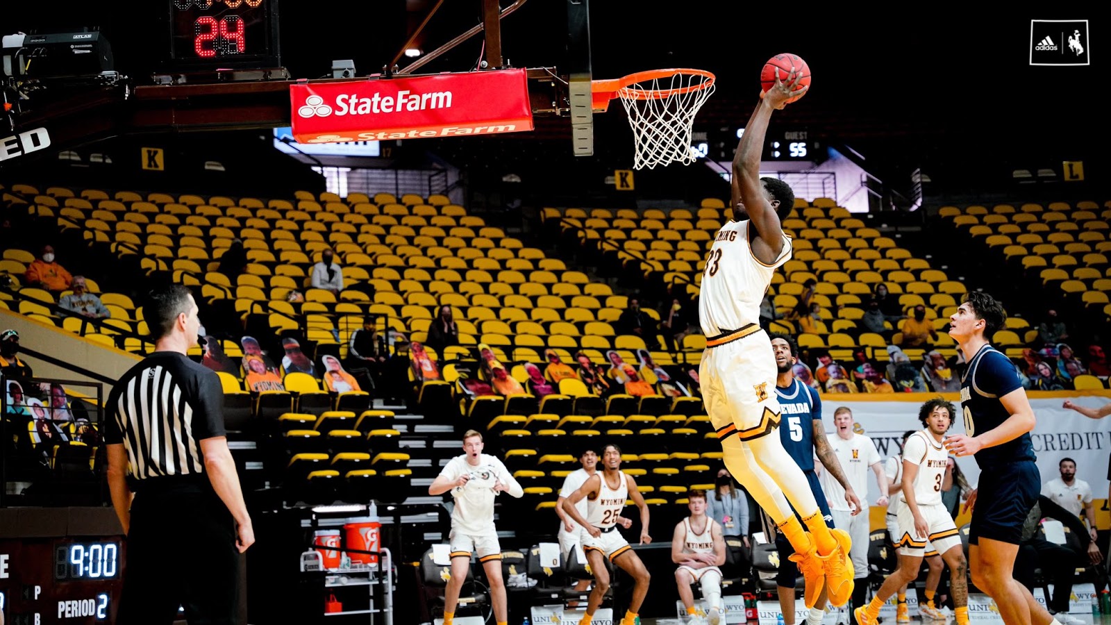 Wyoming men's basketball shows promising future with new coach